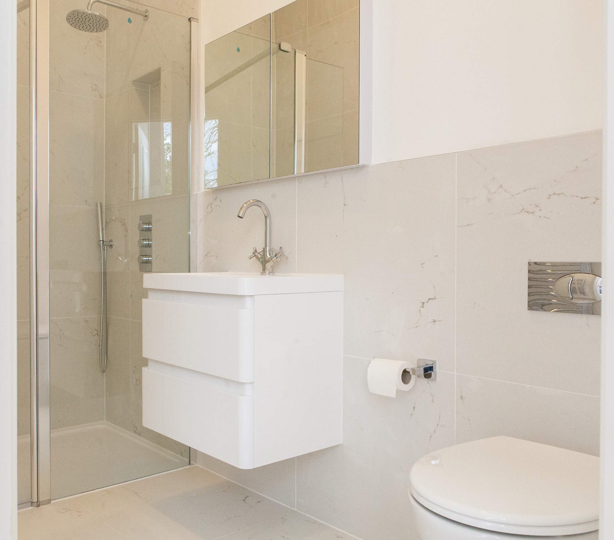 Beautiful 2 bed terrace flat close to Greenwich -  Pass the Keys in Flat 2, 70 Loampit Hill SE13 7SX - Property image 37 - VivreStays