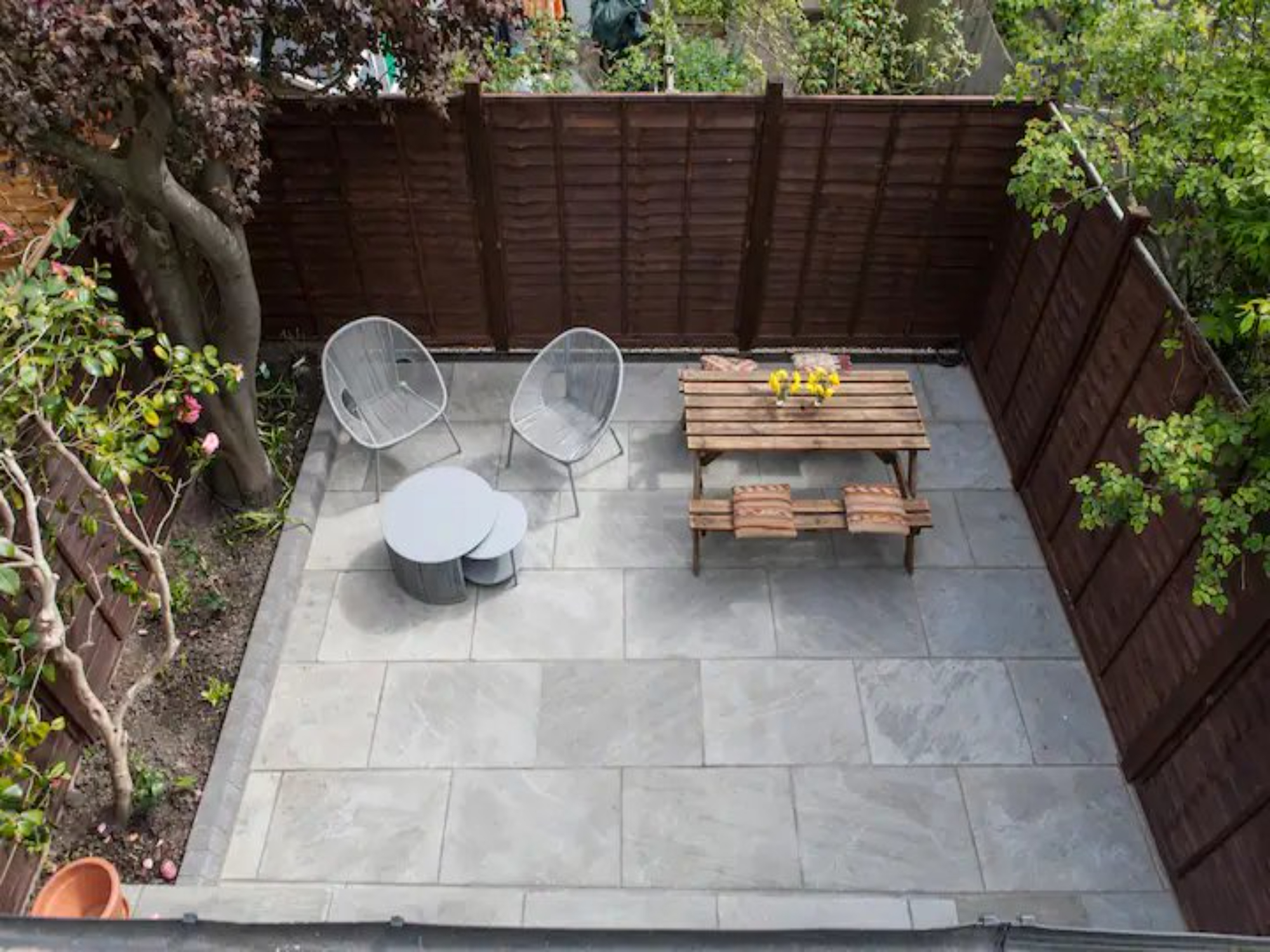 Mediterranean Garden Home - Pass the Keys in 94 Strathville Road SW18 4RB - Property image 15 - VivreStays