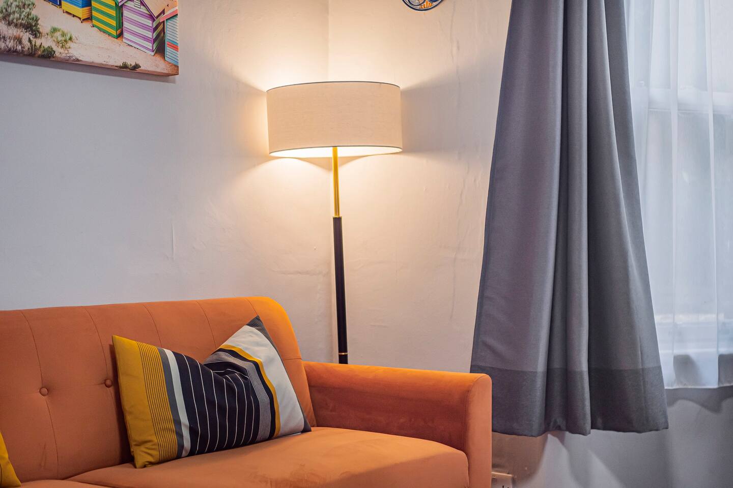 View Tulse Hill - 1BD w/ beautiful private garden - Pass the Keys in 6A Elmcourt Rd, Thurlow Park SE27 9BZ Tulse Hill - 1BD w/ beautiful private garden - Pass the Keys in 6A Elmcourt Rd, Thurlow Park SE27 9BZ - Property image 10 - VivreStays