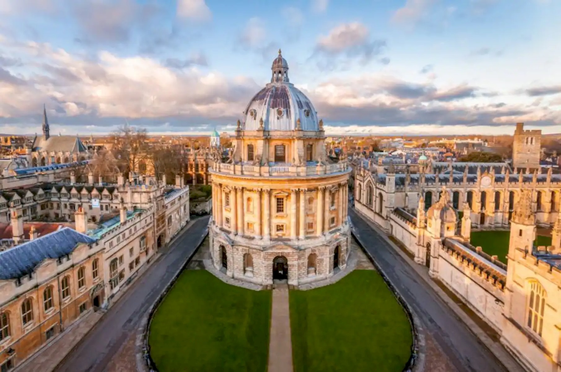 View Lovely Apartment - Central Oxford - Pass the Keys in Basement Flat, 65 Hurst Street, OX4 1HA ox4 1HA Lovely Apartment - Central Oxford - Pass the Keys in Basement Flat, 65 Hurst Street, OX4 1HA ox4 1HA - Property image 17 - VivreStays