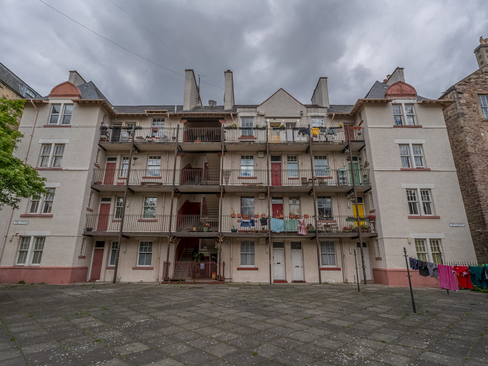 Striking 1BR Home: Near Royal Mile - Edinburgh - Pass the Keys in 15/8 Tron Sq, EH11RT EH11RT - Property image 18 - VivreStays