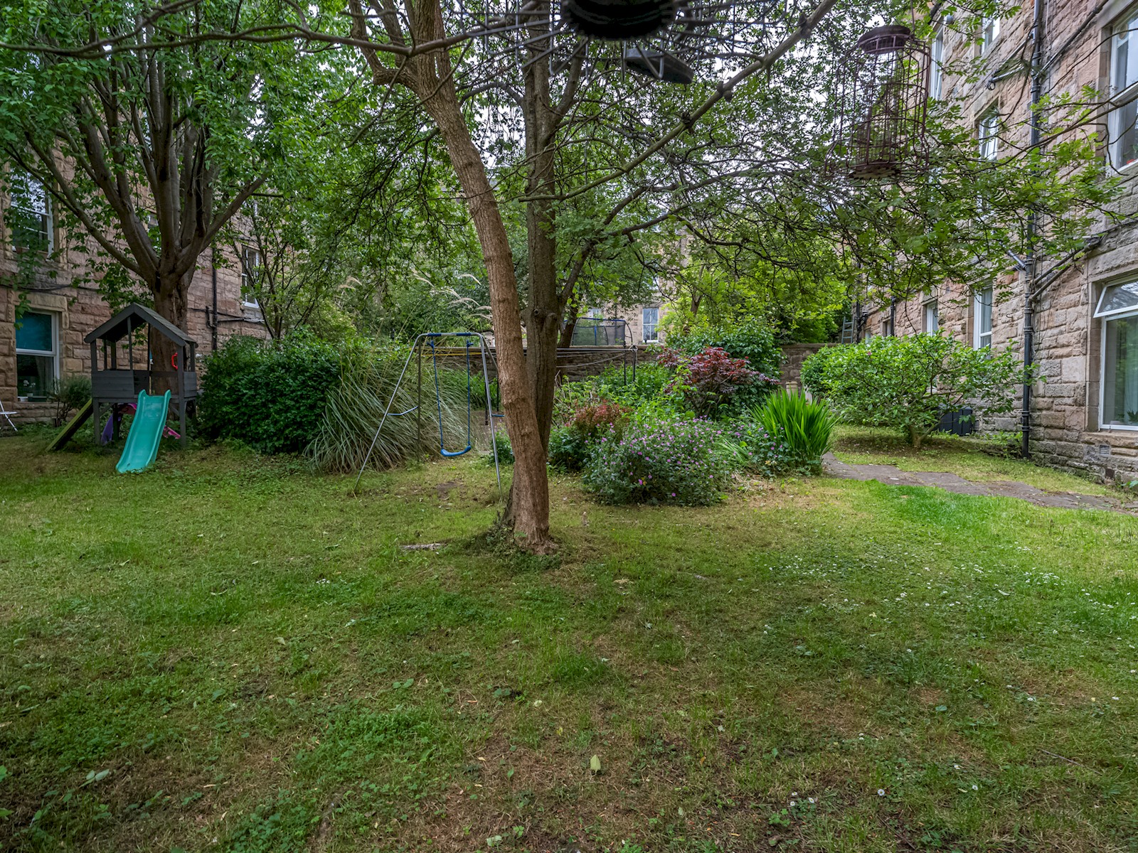 View Superb 1 Bed Flat in Traditional Victorian Building - Pass the Keys in 6 1F4 Horne Terrace Eh11 1Jj Superb 1 Bed Flat in Traditional Victorian Building - Pass the Keys in 6 1F4 Horne Terrace Eh11 1Jj - Property image 20 - VivreStays