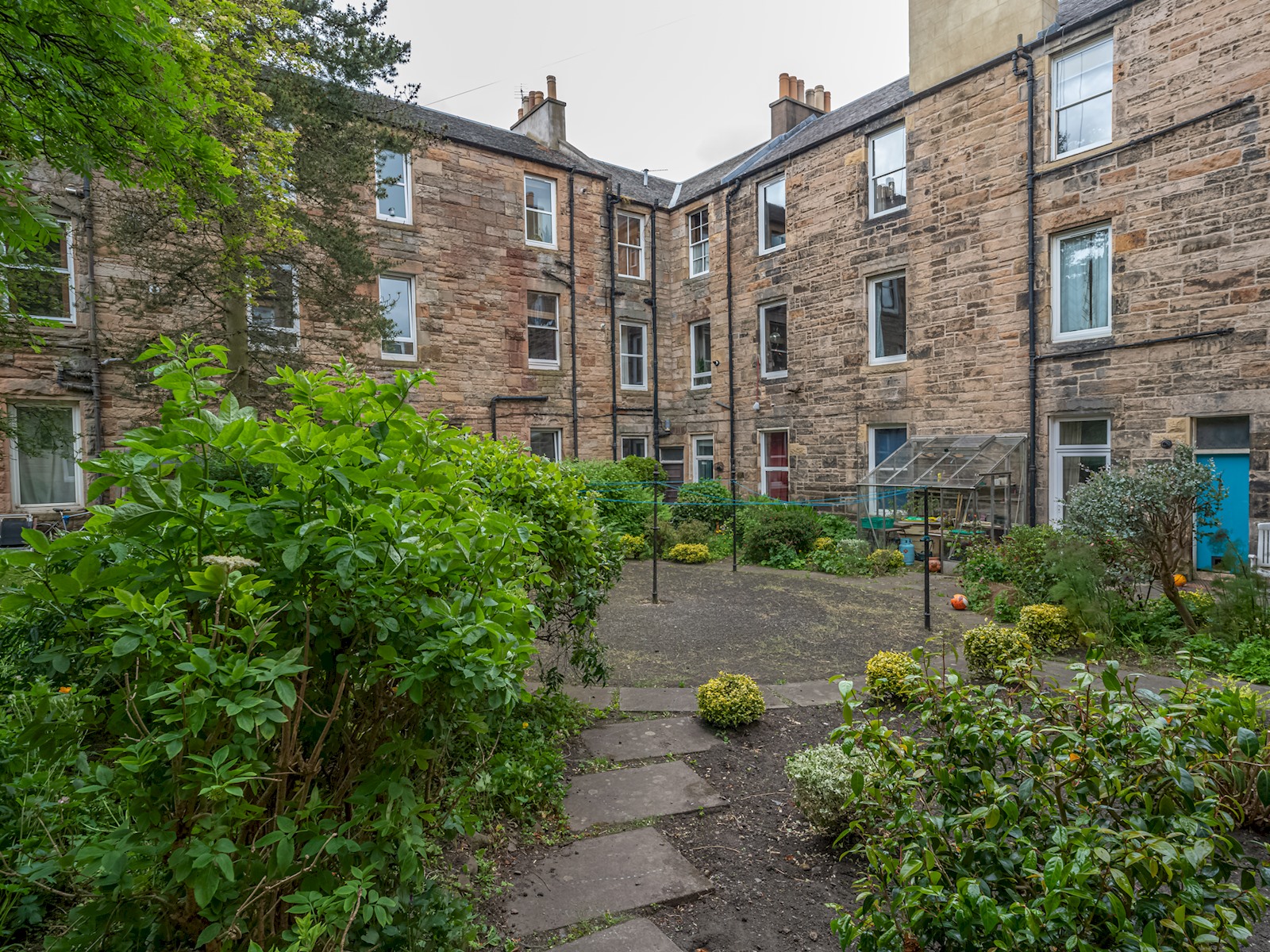 View Superb 1 Bed Flat in Traditional Victorian Building - Pass the Keys in 6 1F4 Horne Terrace Eh11 1Jj Superb 1 Bed Flat in Traditional Victorian Building - Pass the Keys in 6 1F4 Horne Terrace Eh11 1Jj - Property image 22 - VivreStays