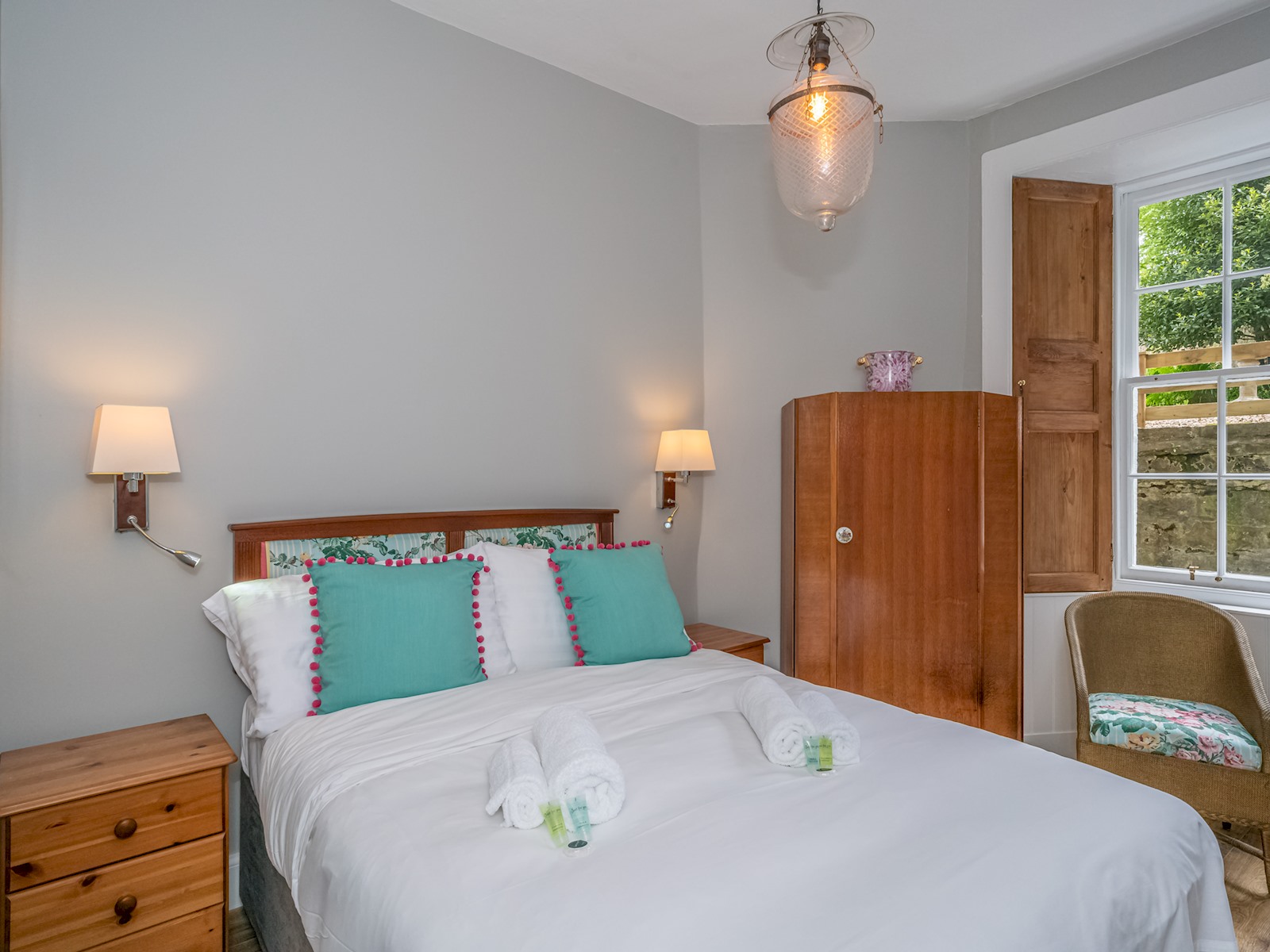 View Superb 3Beds House in Chic area of the City Centre - Pass the Keys in 25A Howe Street, Eh3 6Tf Superb 3Beds House in Chic area of the City Centre - Pass the Keys in 25A Howe Street, Eh3 6Tf - Property image 7 - VivreStays