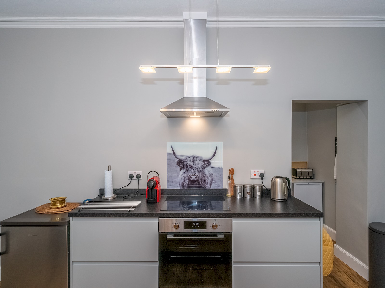 View Superb 3Beds House in Chic area of the City Centre - Pass the Keys in 25A Howe Street, Eh3 6Tf Superb 3Beds House in Chic area of the City Centre - Pass the Keys in 25A Howe Street, Eh3 6Tf - Property image 6 - VivreStays