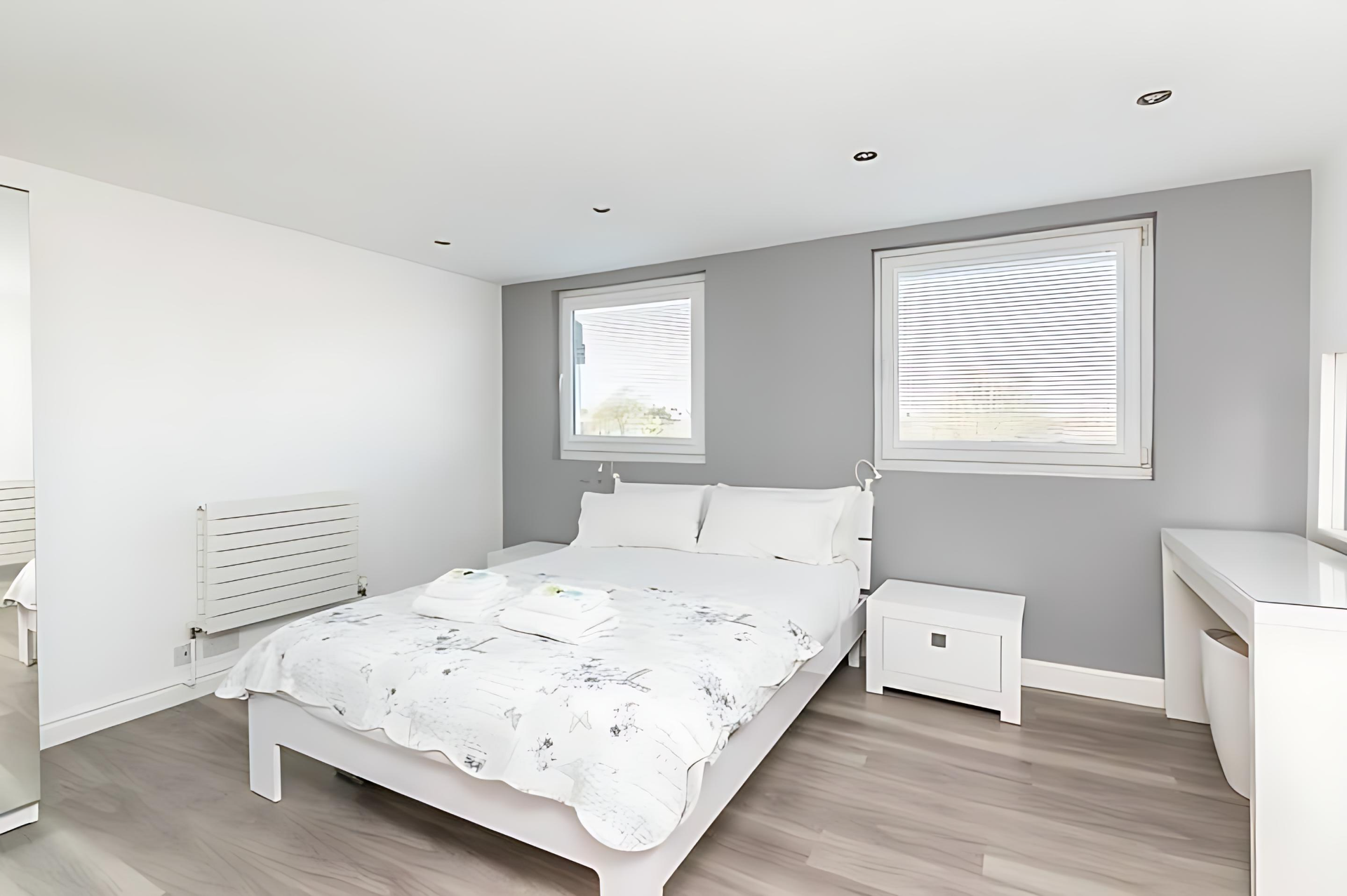 Modern Minimalist 3-Bed Duplex Apartment in York - Pass The Keys in Pear Tree Apartment, 65 East Parade, York YO31 7YB YO31 7YB - Property image 13 - VivreStays