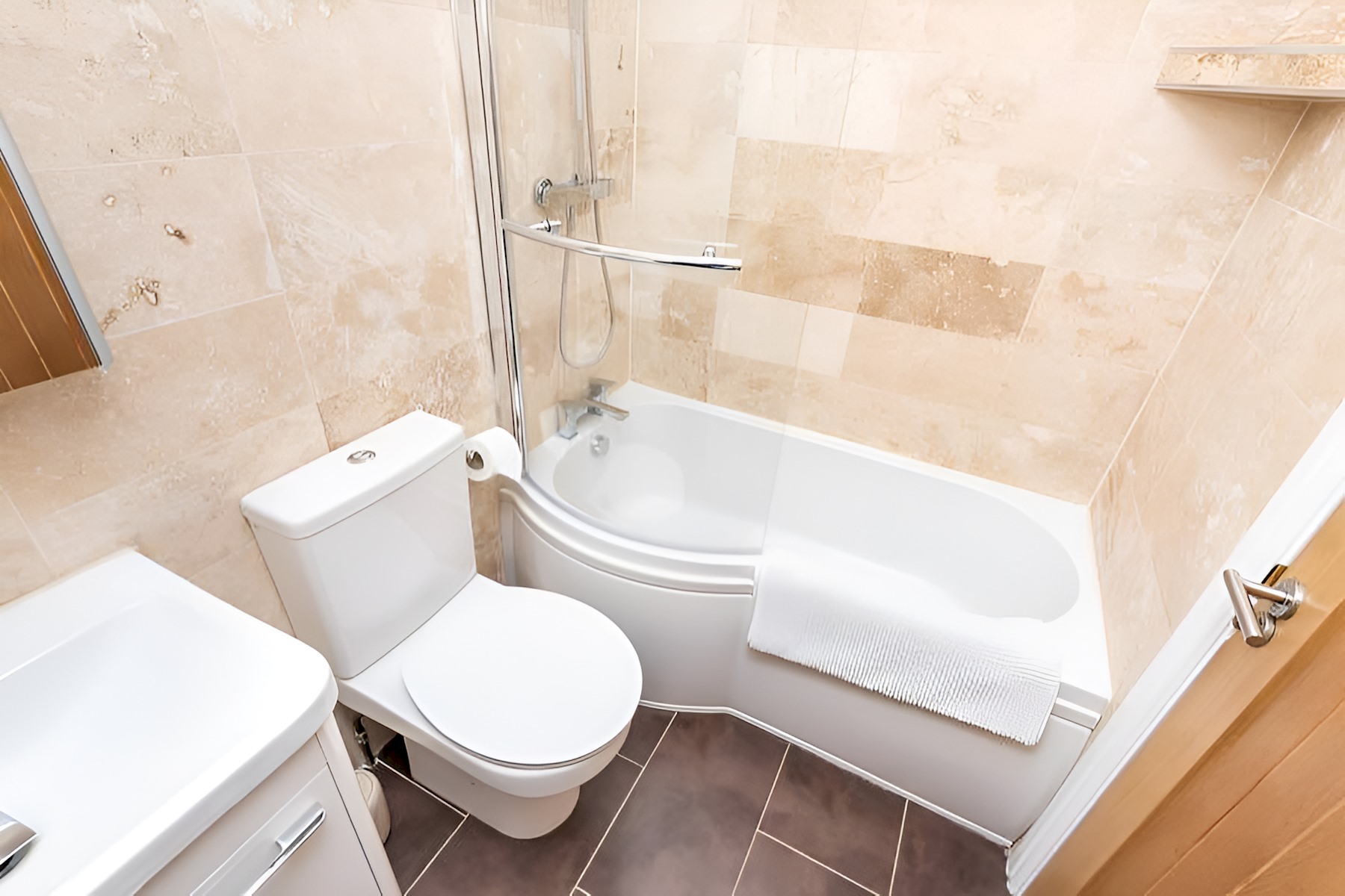 Modern Minimalist 3-Bed Duplex Apartment in York - Pass The Keys in Pear Tree Apartment, 65 East Parade, York YO31 7YB YO31 7YB - Property image 19 - VivreStays