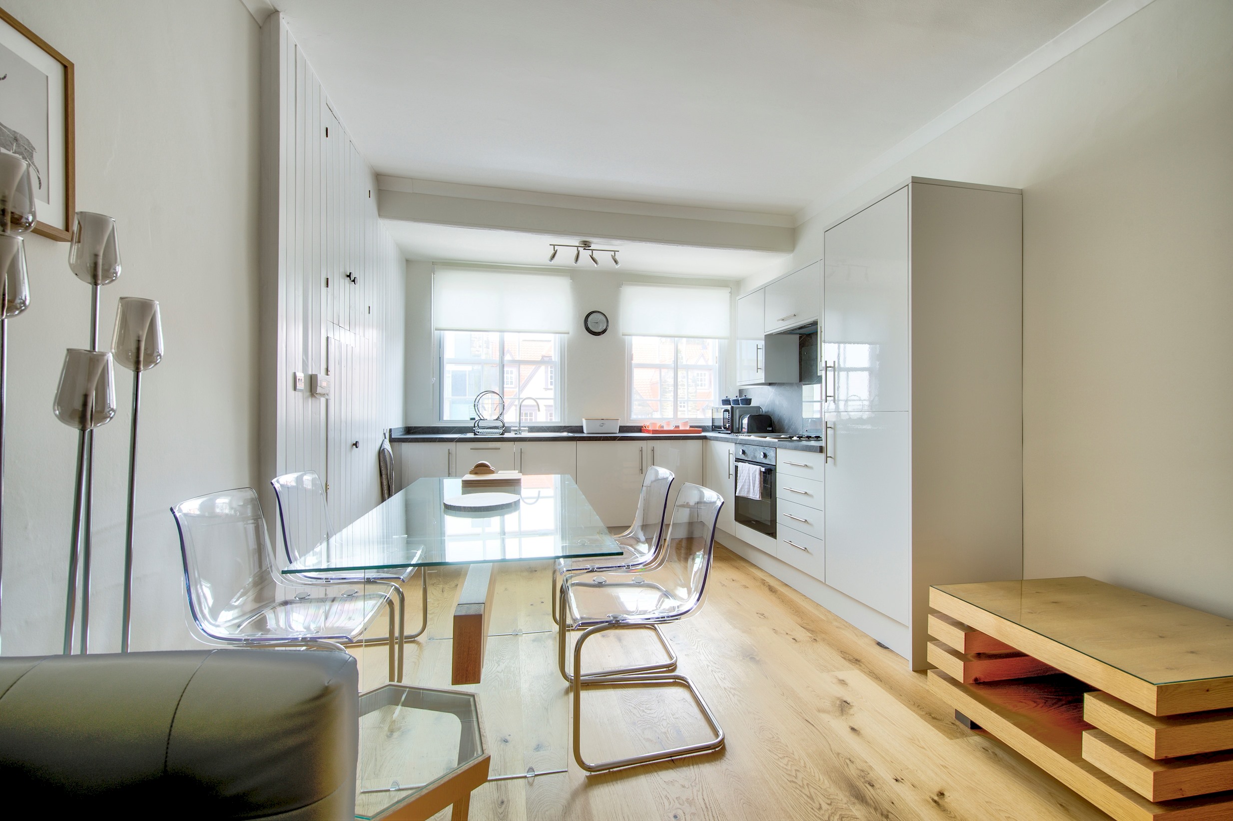 View Modern Royal Mile 2 bed Flat Edinburgh - Pass the Keys in 457/8 Lawnmarket Eh1 2Nt Modern Royal Mile 2 bed Flat Edinburgh - Pass the Keys in 457/8 Lawnmarket Eh1 2Nt - Property image 41 - VivreStays