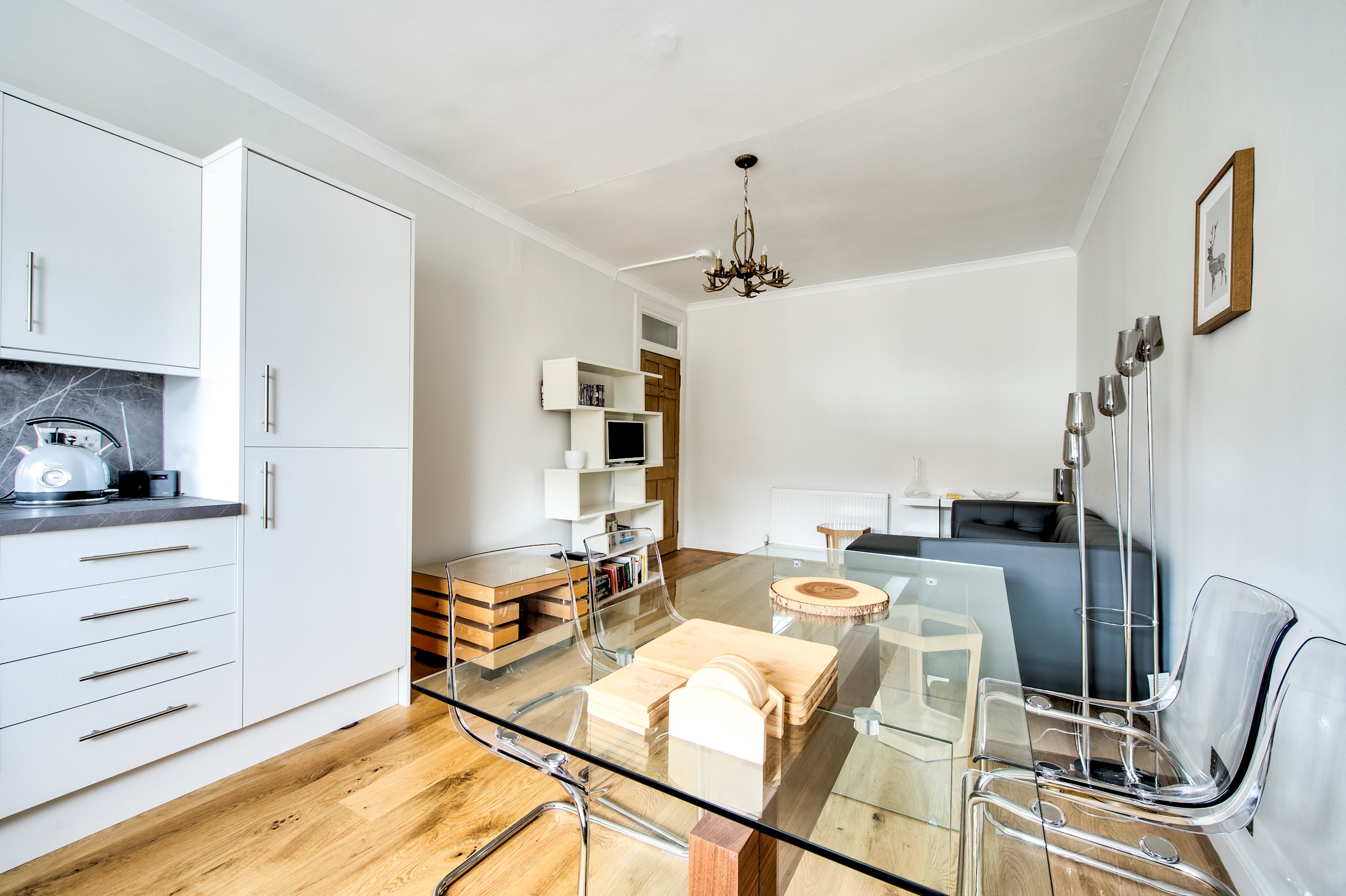 View Modern Royal Mile 2 bed Flat Edinburgh - Pass the Keys in 457/8 Lawnmarket Eh1 2Nt Modern Royal Mile 2 bed Flat Edinburgh - Pass the Keys in 457/8 Lawnmarket Eh1 2Nt - Property image 42 - VivreStays