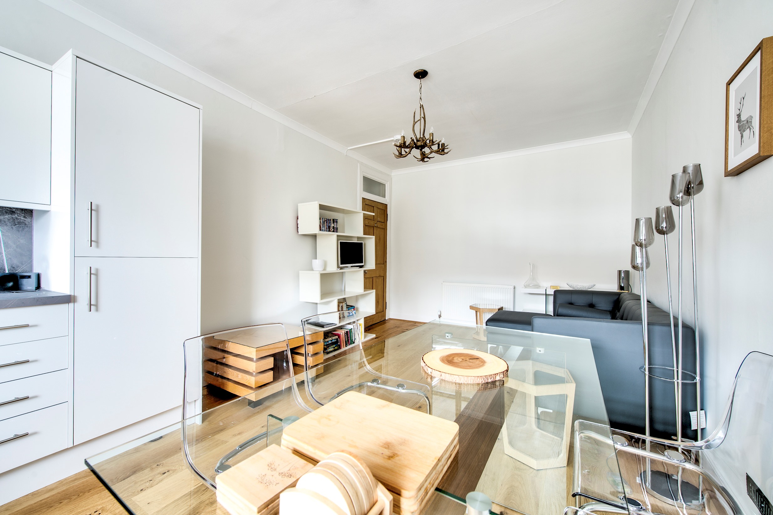 View Modern Royal Mile 2 bed Flat Edinburgh - Pass the Keys in 457/8 Lawnmarket Eh1 2Nt Modern Royal Mile 2 bed Flat Edinburgh - Pass the Keys in 457/8 Lawnmarket Eh1 2Nt - Property image 36 - VivreStays