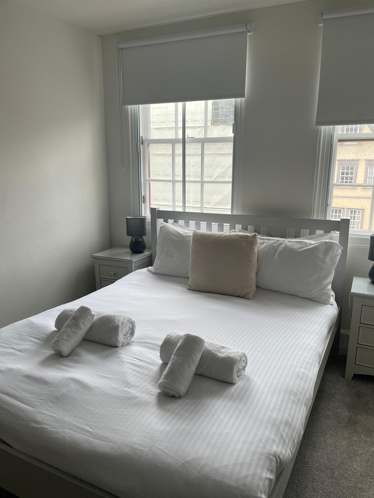 View Modern Royal Mile 2 bed Flat Edinburgh - Pass the Keys in 457/8 Lawnmarket Eh1 2Nt Modern Royal Mile 2 bed Flat Edinburgh - Pass the Keys in 457/8 Lawnmarket Eh1 2Nt - Property image 45 - VivreStays