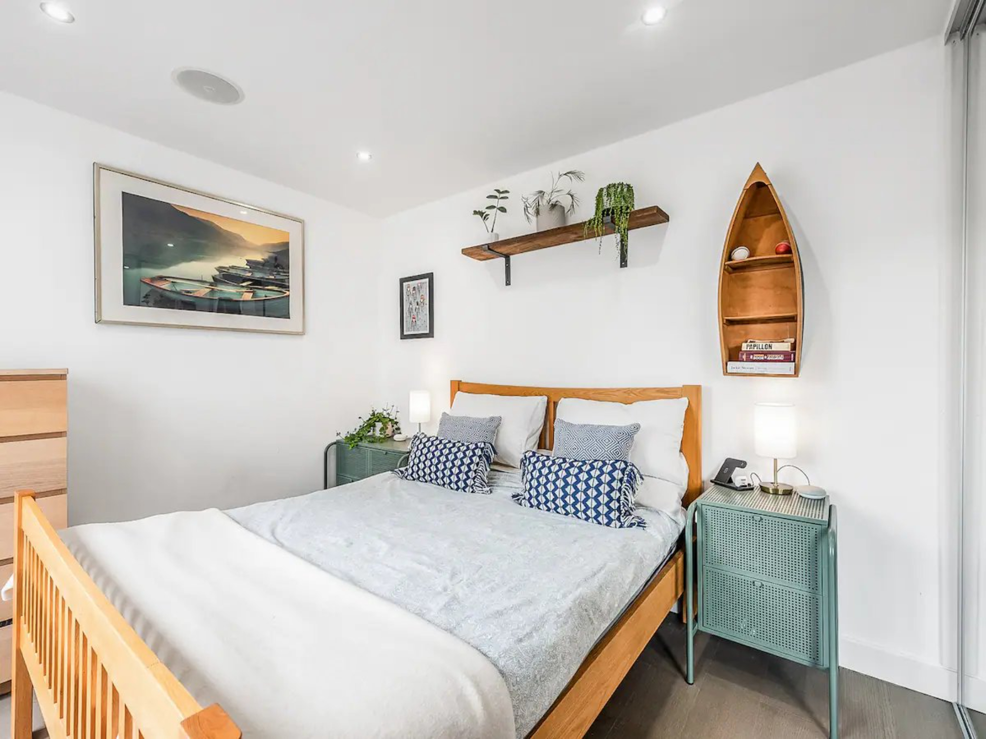 Modern Terrace Apartment in Putney - Pass the Keys in Flat 11, 403 Upper Richmond Road SW15 5QW - Property image 13 - VivreStays