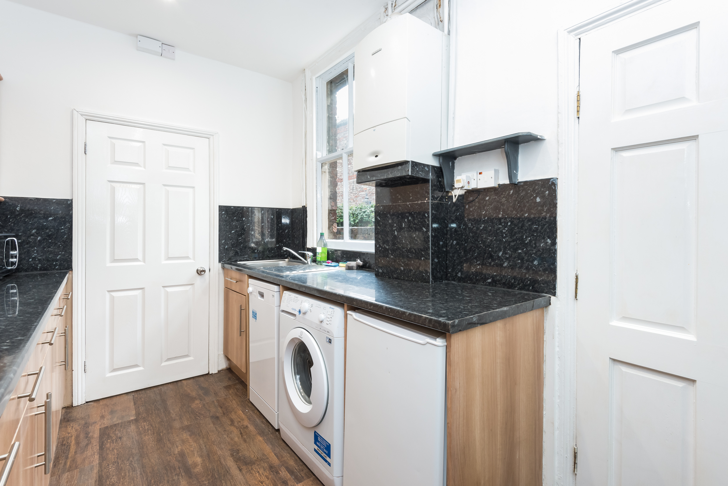 Ground Floor Nunnery · Bright, Beautiful Flat with Garden in York - Pass the Keys in Ground Floor Flat, 52 Nunnery Lane, York YO23 1AJ YO23 1AJ - Property image 4 - VivreStays