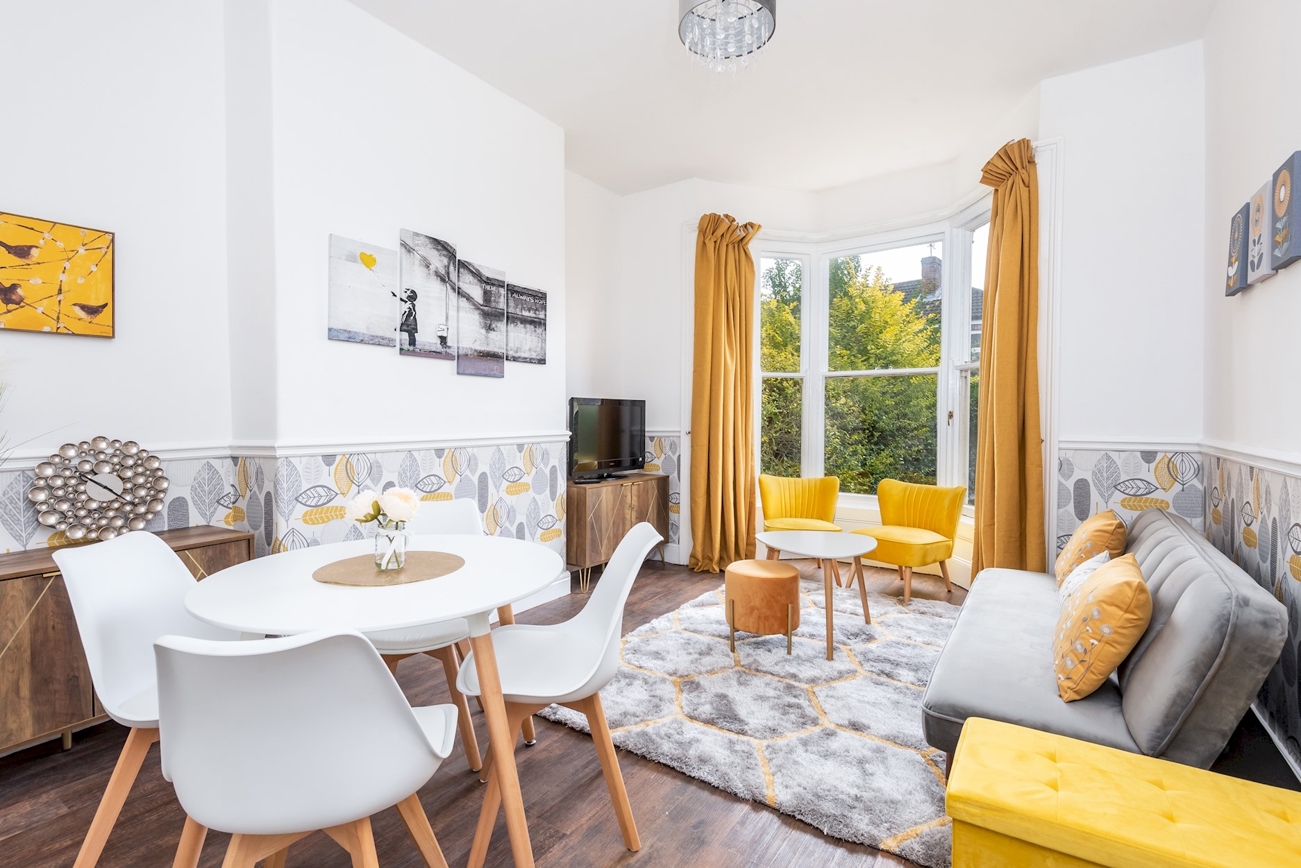 Ground Floor Nunnery · Bright, Beautiful Flat with Garden in York - Pass the Keys serviced apartment - York - VivreStays