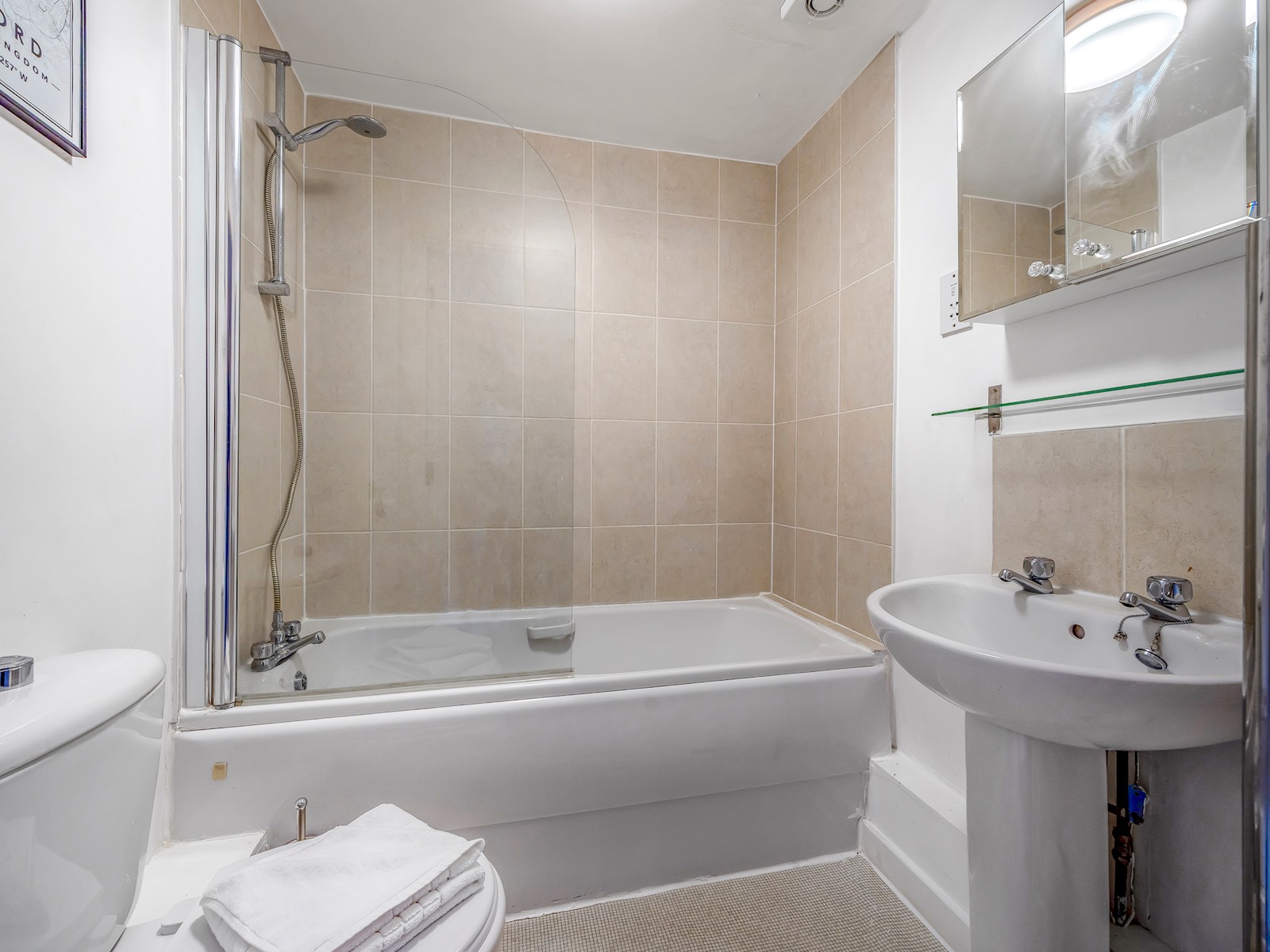 Stylish 2BR Apartment Parking x 2  Oxford - Pass the Keys in 64C St. Leonards Rd, Headington, Oxford, OX3 8AB OX3 8AB - Property image 19 - VivreStays