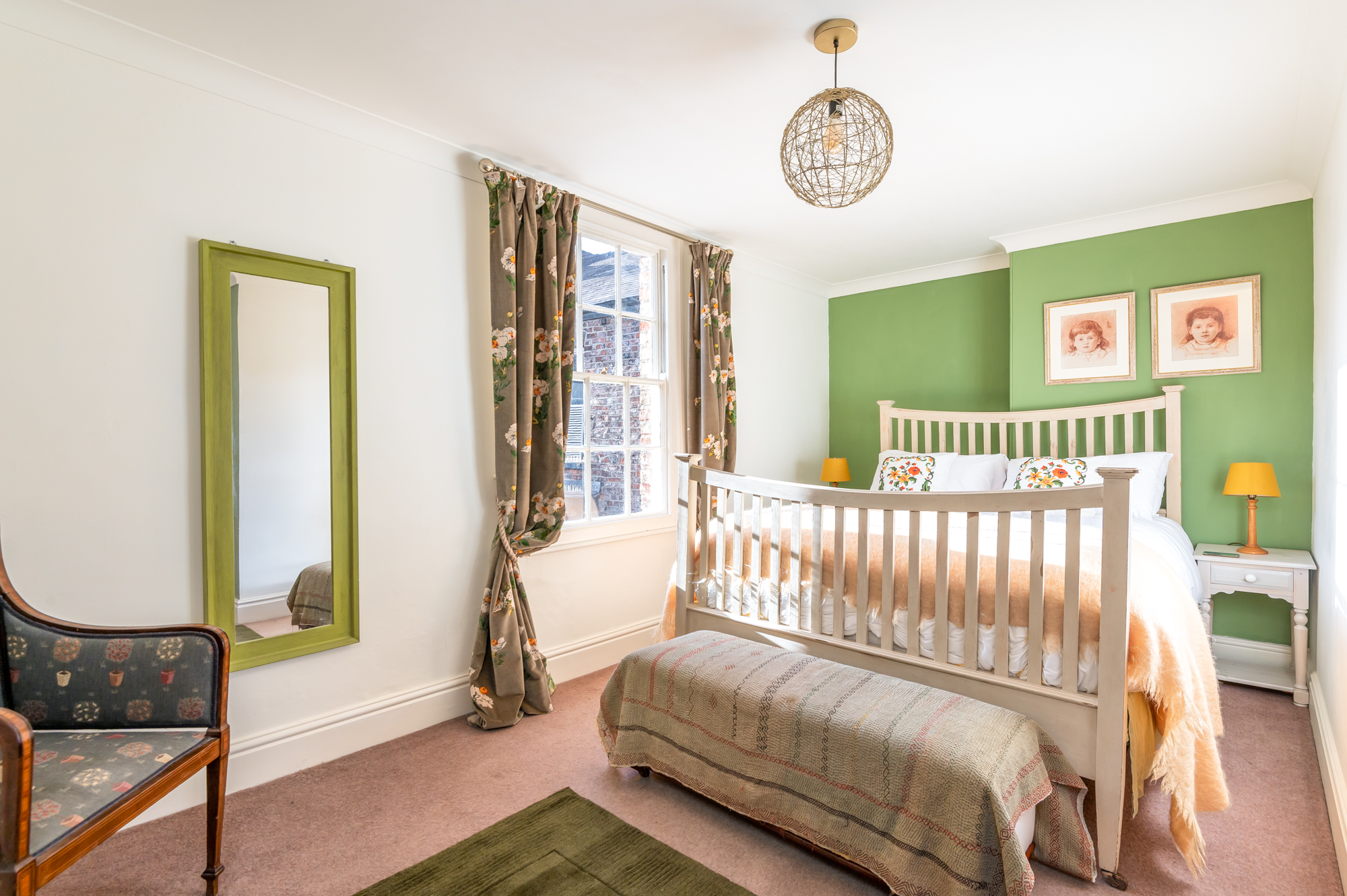 Flat 2, Peter Lane · Cosy 1-Bed Flat in the Heart of York City Centre - Pass the Keys in Flat 2, 1 Peter Lane, York YO1 8SU YO1 8SU - Property image 5 - VivreStays