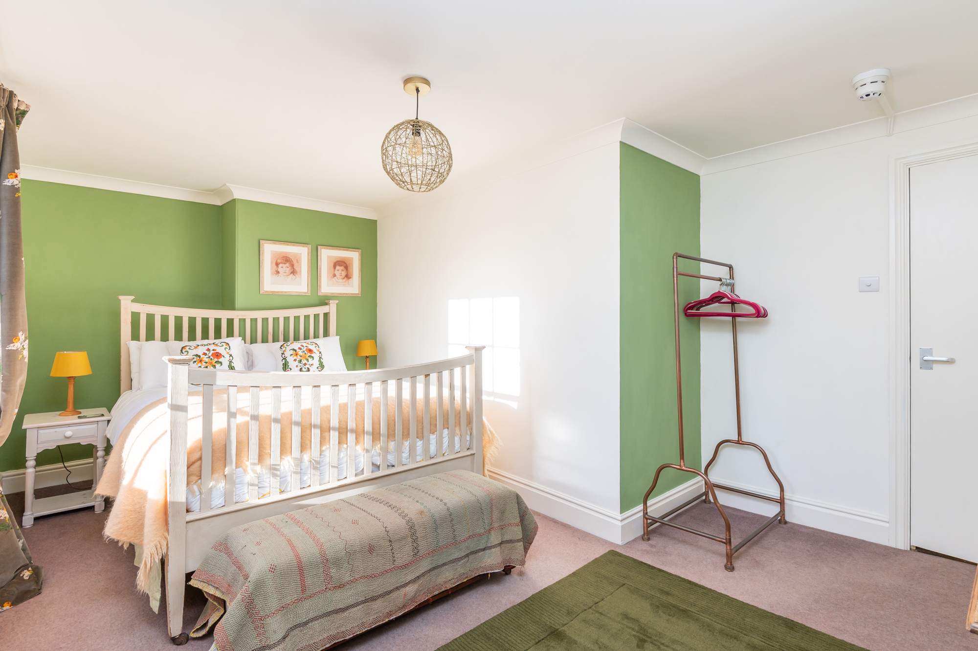 Flat 2, Peter Lane · Cosy 1-Bed Flat in the Heart of York City Centre - Pass the Keys in Flat 2, 1 Peter Lane, York YO1 8SU YO1 8SU - Property image 8 - VivreStays
