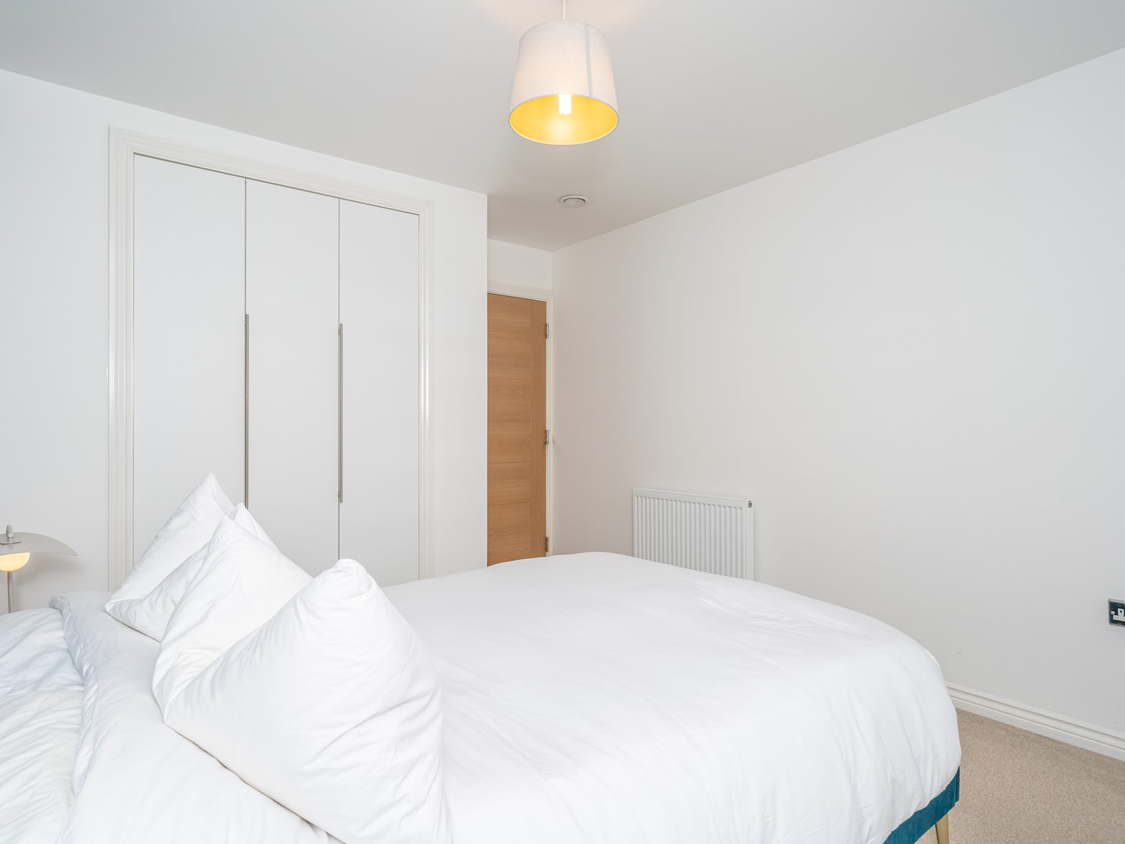 Cosy Modern Flat - Pass the Keys in 6/7 Hatters Lane, Edinburgh EH7 4GX EH7 4GX - Property image 2 - VivreStays
