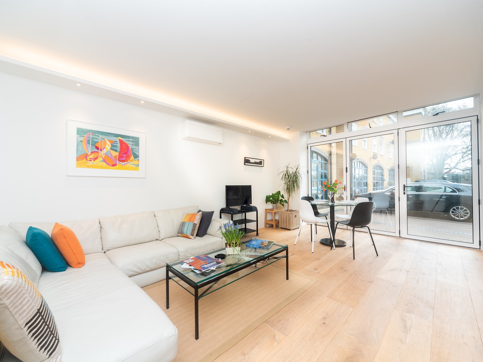 Modern Luxury 1 Bedroom Spacious Flat - Pass the Keys in 8 Blades Court, 121 Deodar Road, SW15 2NU SW15 2NU - Property image 6 - VivreStays