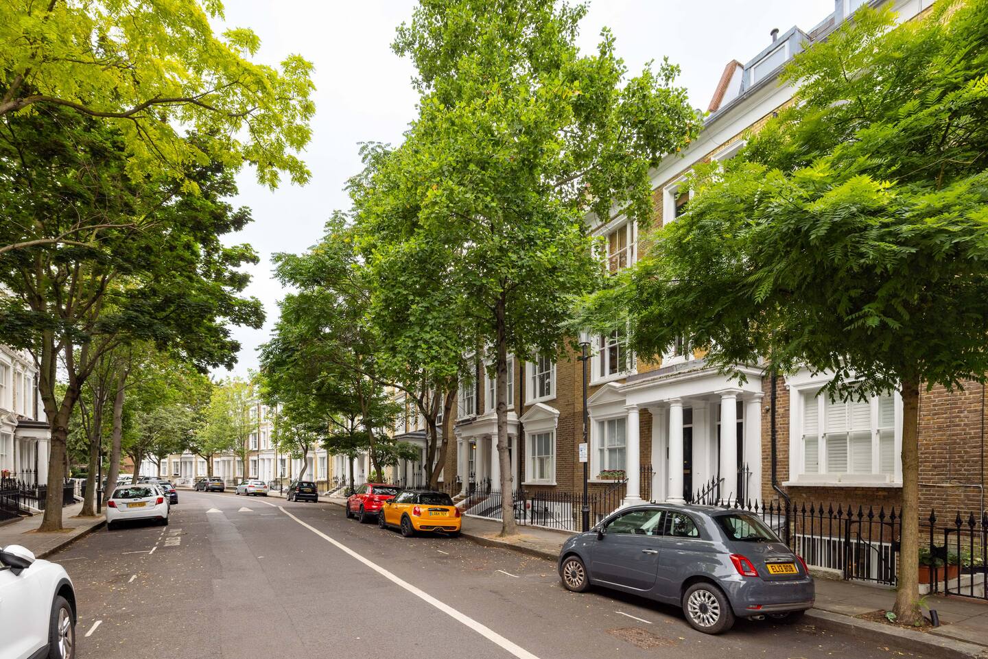 Elegant Roof-Top Garden Apartment, West Brompton - Pass the Keys in Flat 5, 37 Kempsford Gardens, SW5 9LA London SW5 9LA - Property image 19 - VivreStays