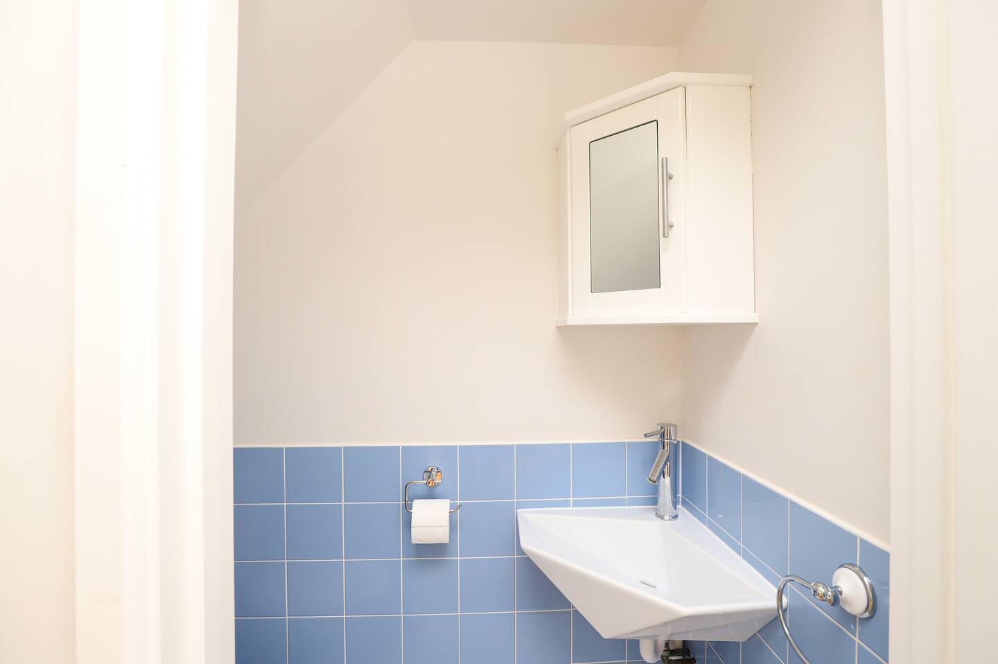 Victorian 3 Bed inc Parking & Garden Headington - Pass the Keys in 18 Bateman Street, Headington, Oxford OX3 7BG OX3 7BG - Property image 22 - VivreStays