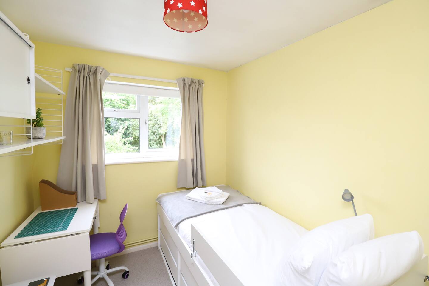 Victorian 3 Bed inc Parking & Garden Headington - Pass the Keys in 18 Bateman Street, Headington, Oxford OX3 7BG OX3 7BG - Property image 17 - VivreStays
