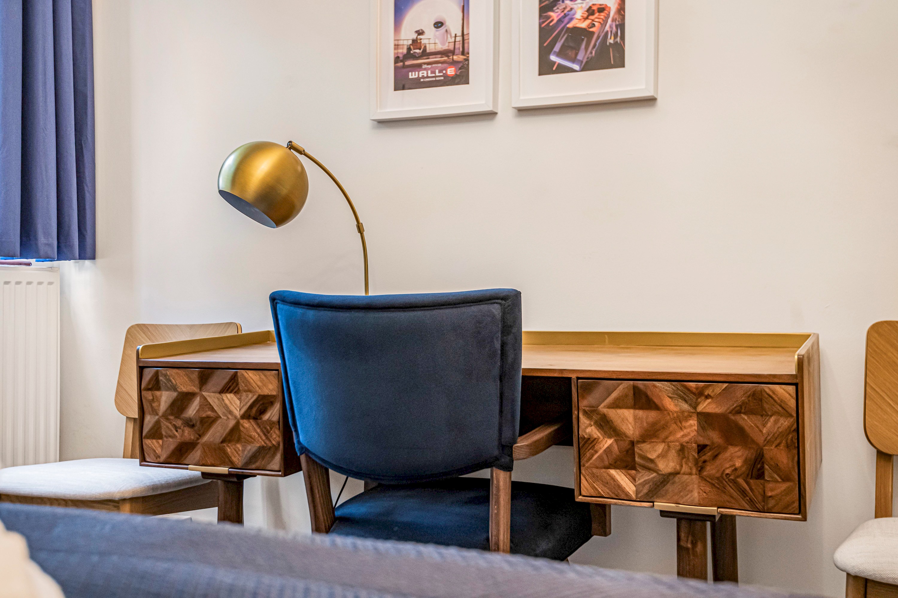 Modern Apartment in the heart of Battersea Park - Pass the Keys in Flat 16 Bank Court, 193 Battersea Park Road, Battersea SW11 4LA - Property image 38 - VivreStays