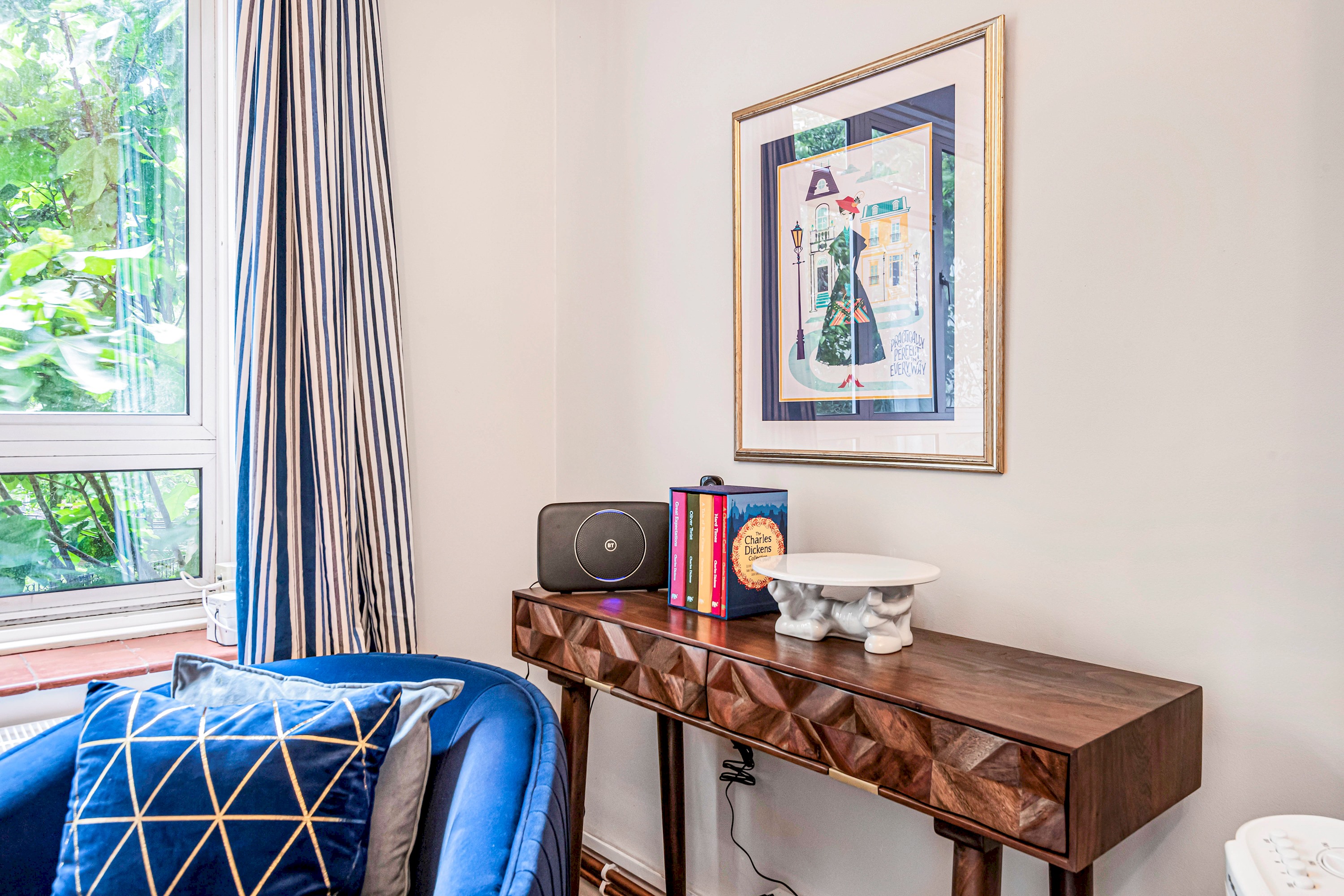 Modern Apartment in the heart of Battersea Park - Pass the Keys in Flat 16 Bank Court, 193 Battersea Park Road, Battersea SW11 4LA - Property image 43 - VivreStays