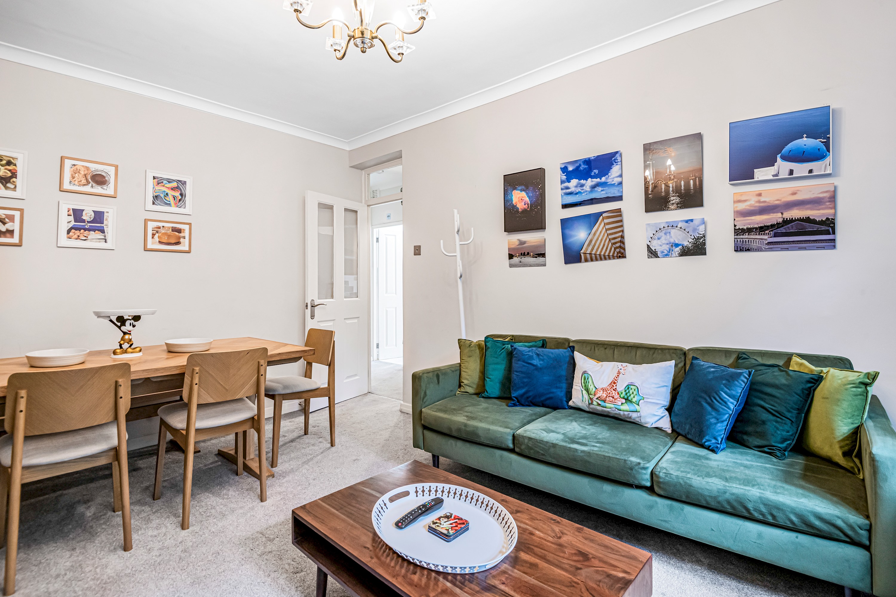 Modern Apartment in the heart of Battersea Park - Pass the Keys in Flat 16 Bank Court, 193 Battersea Park Road, Battersea SW11 4LA - Property image 62 - VivreStays
