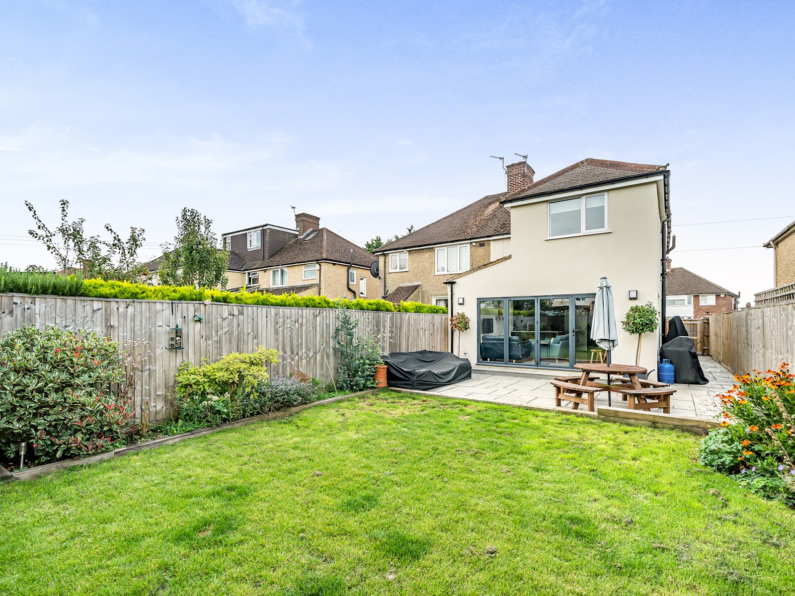 Stunning Modern 4 Bed with Parking and Garden - Pass the Keys in 8 Fairlie Road OX4 3SW - Property image 19 - VivreStays