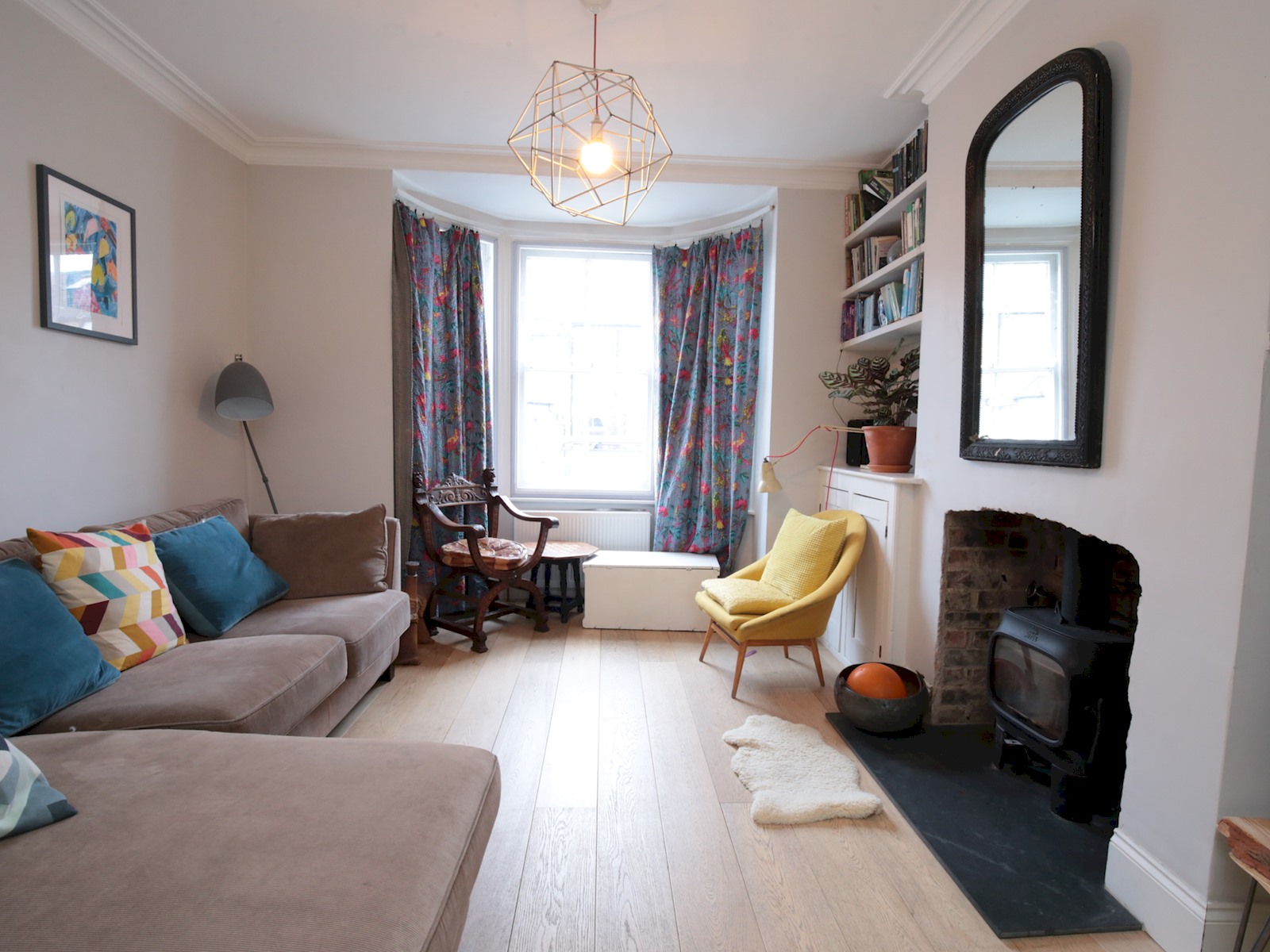 Charming Victorian Townhouse Central Oxford - Pass the Keys in 65 Hurst St, Oxford OX4 1HA, UK OX4 1HA - Property image 18 - VivreStays