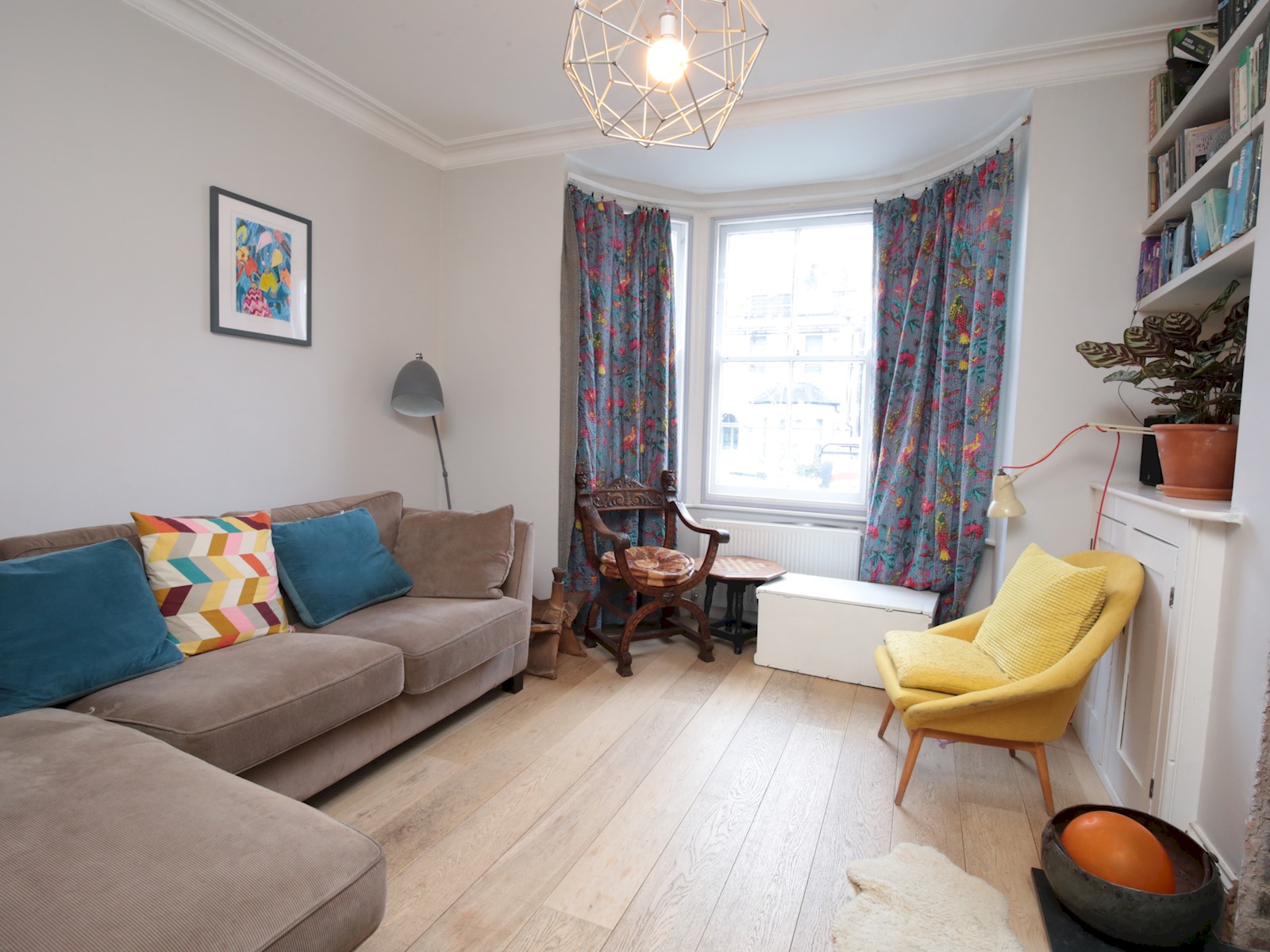 Charming Victorian Townhouse Central Oxford - Pass the Keys in 65 Hurst St, Oxford OX4 1HA, UK OX4 1HA - Property image 19 - VivreStays