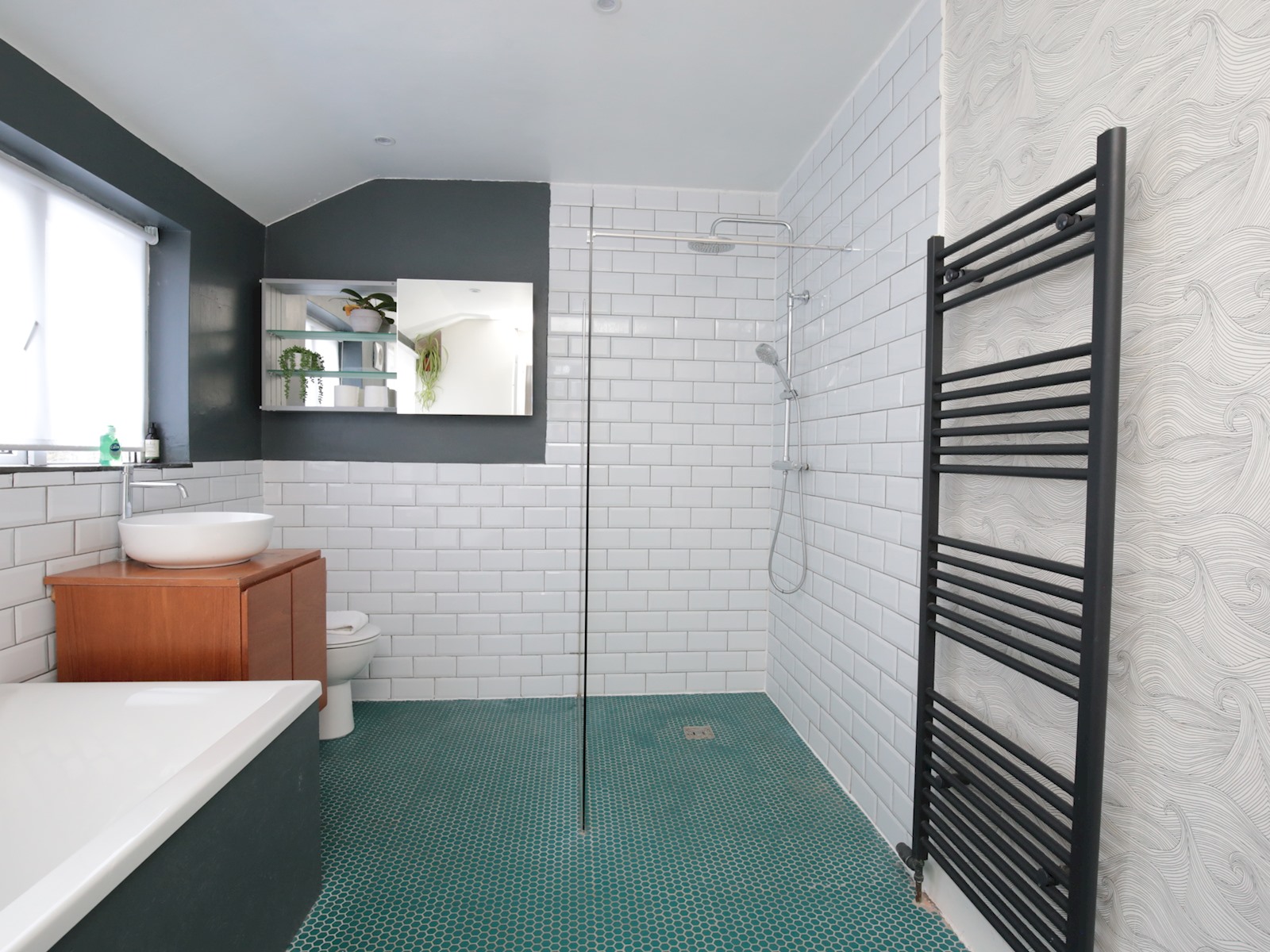 Charming Victorian Townhouse Central Oxford - Pass the Keys in 65 Hurst St, Oxford OX4 1HA, UK OX4 1HA - Property image 52 - VivreStays
