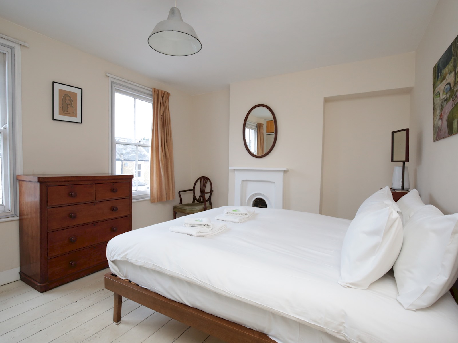 Charming Victorian Townhouse Central Oxford - Pass the Keys in 65 Hurst St, Oxford OX4 1HA, UK OX4 1HA - Property image 4 - VivreStays