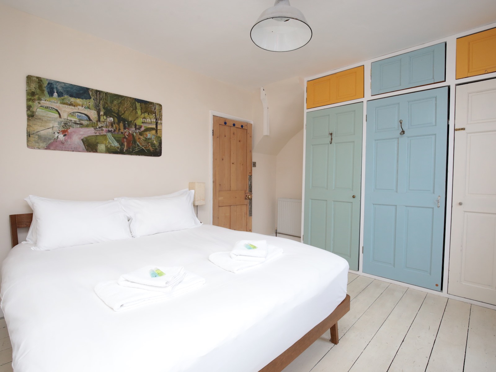 Charming Victorian Townhouse Central Oxford - Pass the Keys in 65 Hurst St, Oxford OX4 1HA, UK OX4 1HA - Property image 5 - VivreStays