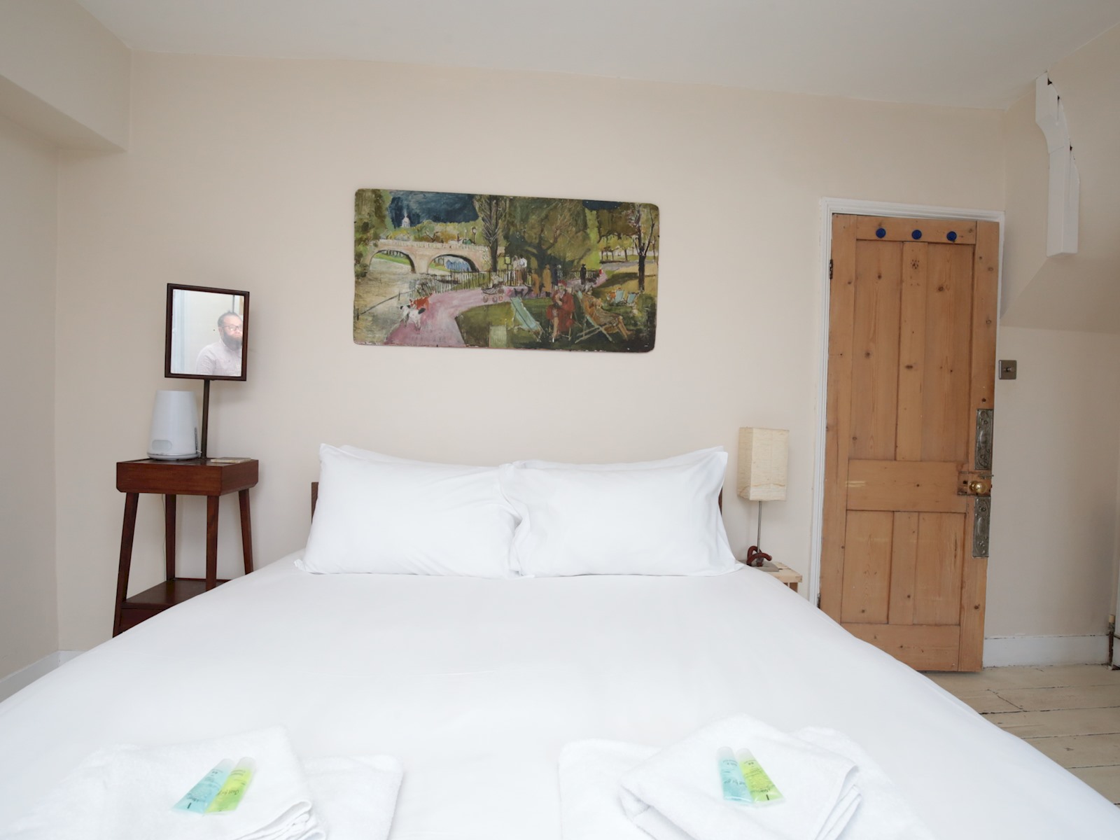Charming Victorian Townhouse Central Oxford - Pass the Keys in 65 Hurst St, Oxford OX4 1HA, UK OX4 1HA - Property image 38 - VivreStays