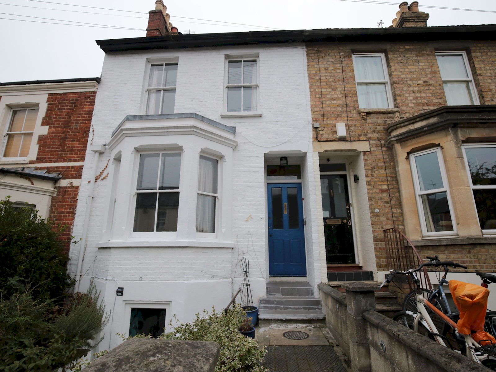 Charming Victorian Townhouse Central Oxford - Pass the Keys in 65 Hurst St, Oxford OX4 1HA, UK OX4 1HA - Property image 51 - VivreStays