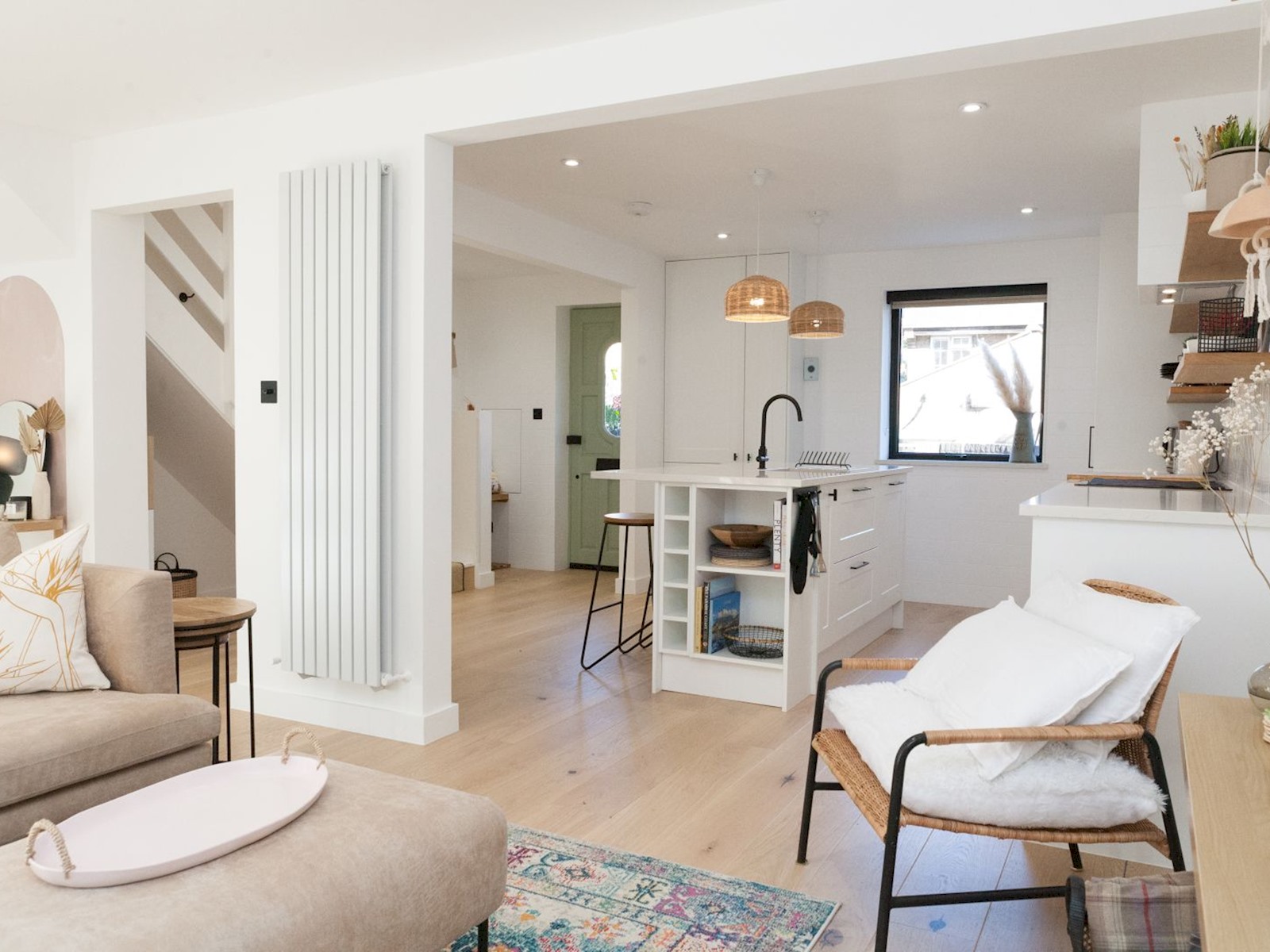 Designer 2 Storey Garden House - Pass the Keys in 17 Wine Cl E1W 3RQ - Property image 20 - VivreStays