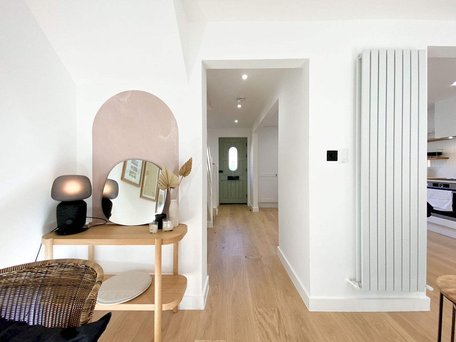 Designer 2 Storey Garden House - Pass the Keys in 17 Wine Cl E1W 3RQ - Property image 63 - VivreStays