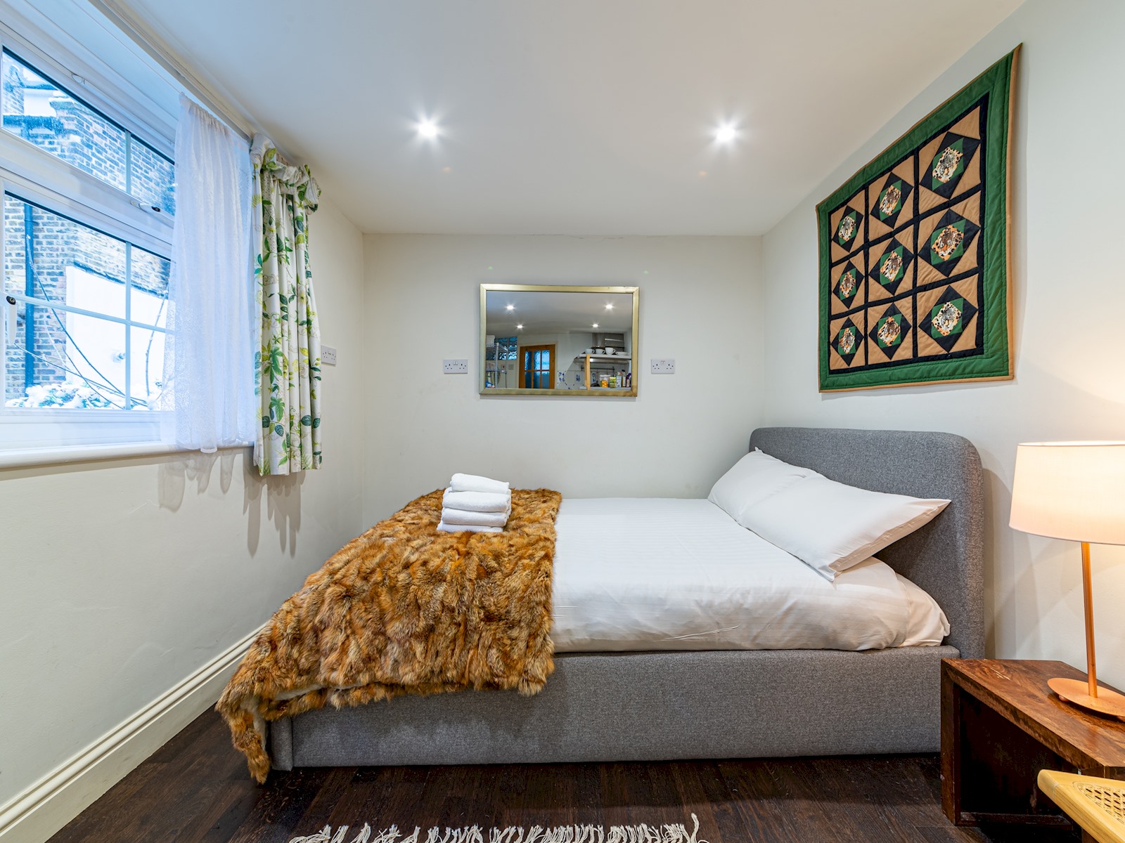 Cozy Brixton Hideaway – Cute & Convenient Stay - Pass the Keys in 14 Bonham Rd, Ground Floor Flat, Brixton, London SW2 5HF, UK SW2 5HF - Property image 5 - VivreStays