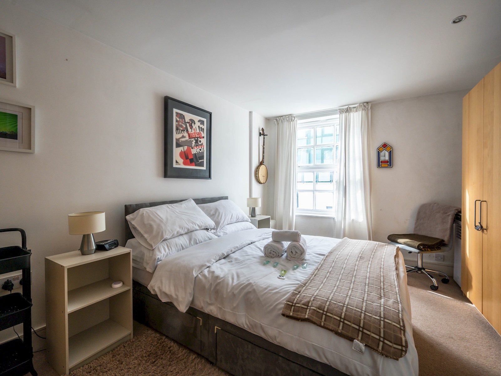 View Comfortable flat in Central London - Pass the Keys in Flat 11, 167 Bermondsey Street, London SE1 3UF SE1 3UF Comfortable flat in Central London - Pass the Keys in Flat 11, 167 Bermondsey Street, London SE1 3UF SE1 3UF - Property image 31 - VivreStays