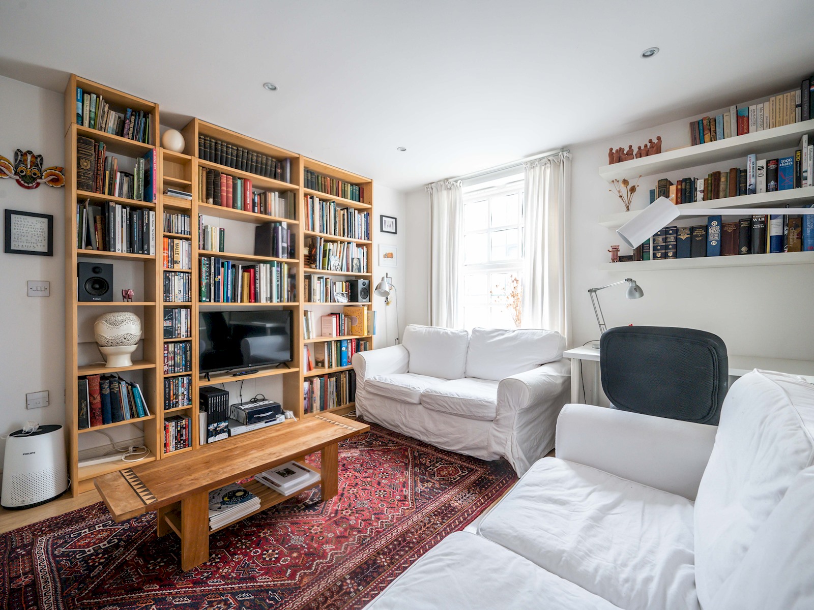 View Comfortable flat in Central London - Pass the Keys in Flat 11, 167 Bermondsey Street, London SE1 3UF SE1 3UF Comfortable flat in Central London - Pass the Keys in Flat 11, 167 Bermondsey Street, London SE1 3UF SE1 3UF - Property image 32 - VivreStays