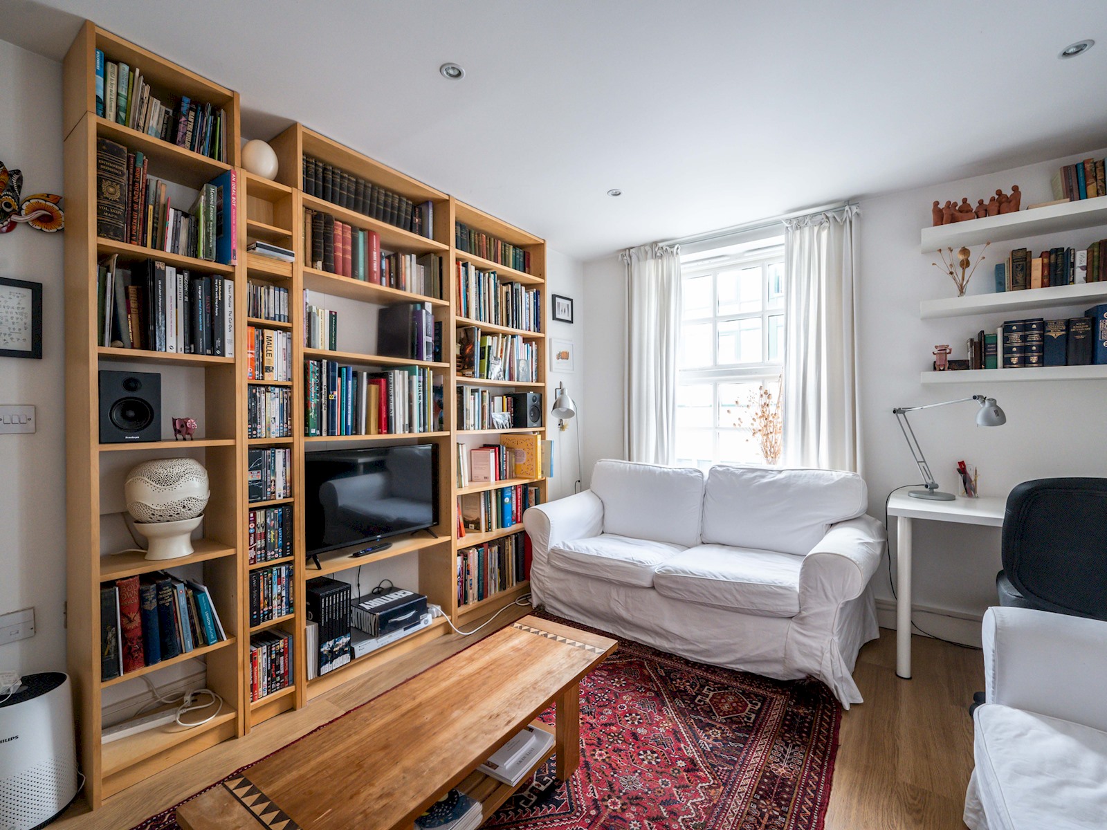 View Comfortable flat in Central London - Pass the Keys in Flat 11, 167 Bermondsey Street, London SE1 3UF SE1 3UF Comfortable flat in Central London - Pass the Keys in Flat 11, 167 Bermondsey Street, London SE1 3UF SE1 3UF - Property image 2 - VivreStays