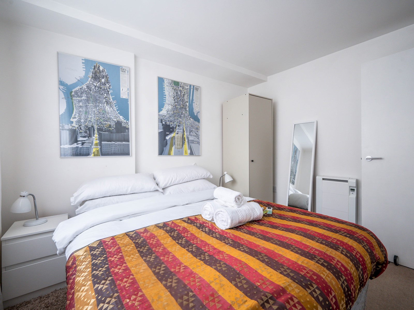 View Comfortable flat in Central London - Pass the Keys in Flat 11, 167 Bermondsey Street, London SE1 3UF SE1 3UF Comfortable flat in Central London - Pass the Keys in Flat 11, 167 Bermondsey Street, London SE1 3UF SE1 3UF - Property image 21 - VivreStays