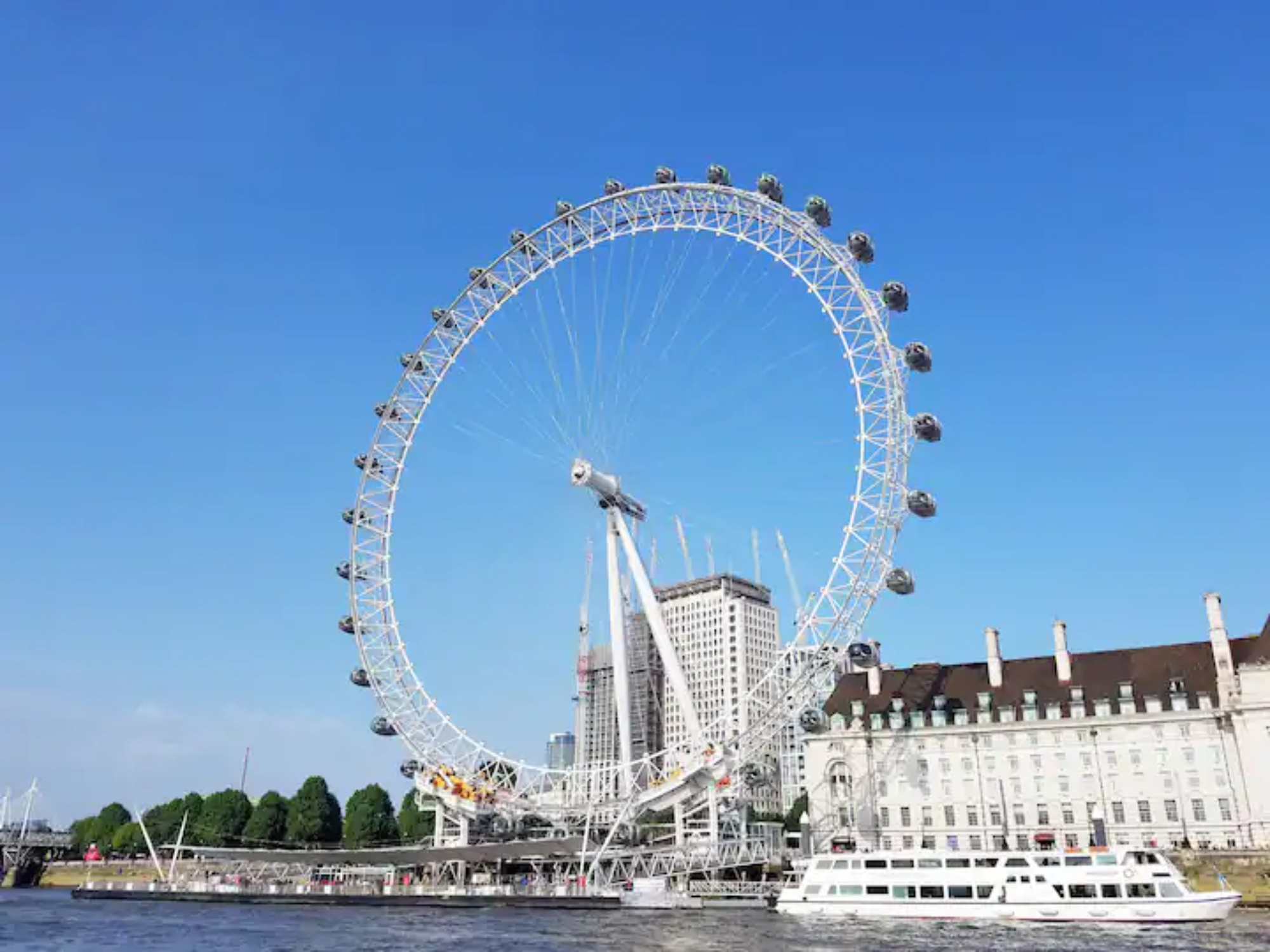 View Comfortable flat in Central London - Pass the Keys in Flat 11, 167 Bermondsey Street, London SE1 3UF SE1 3UF Comfortable flat in Central London - Pass the Keys in Flat 11, 167 Bermondsey Street, London SE1 3UF SE1 3UF - Property image 70 - VivreStays