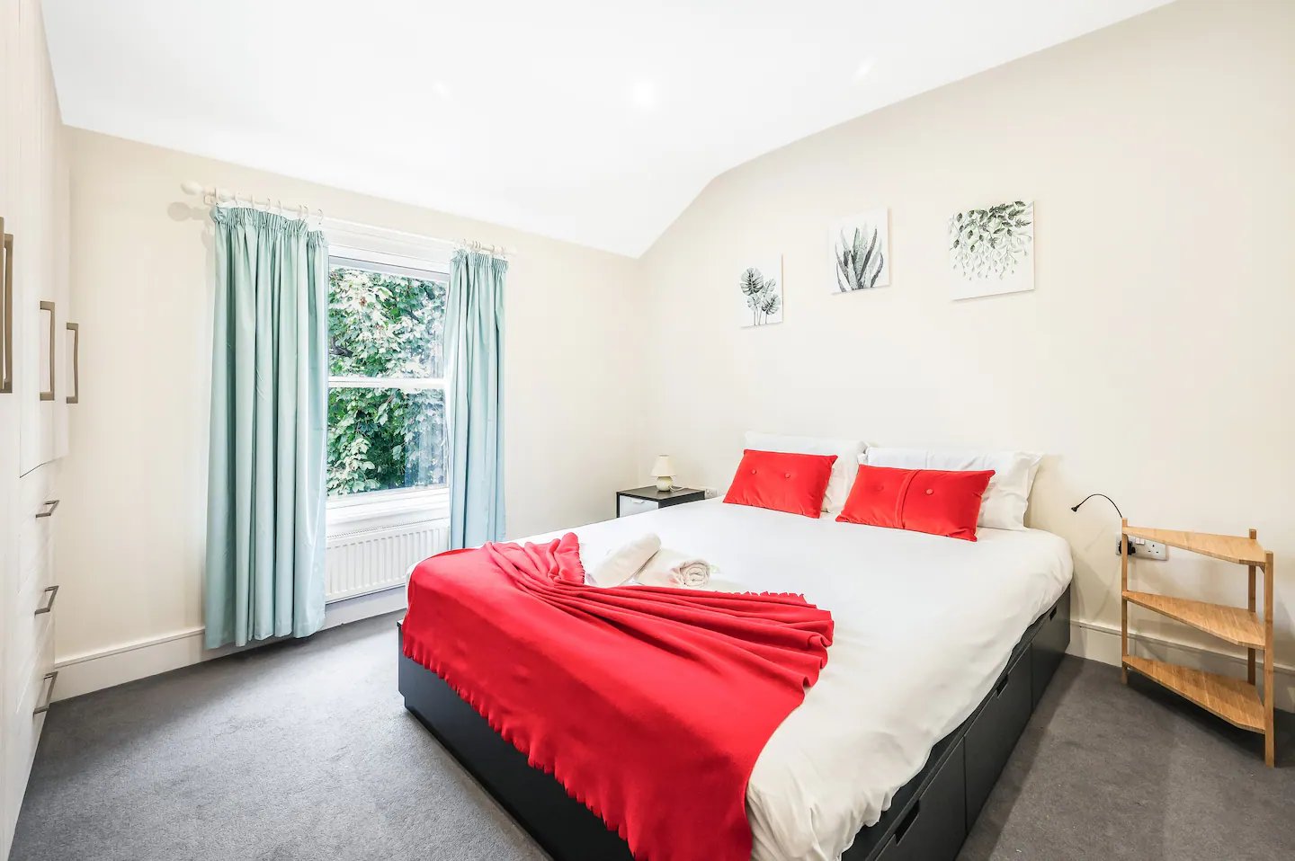 View Spacious Elegant Apartment in Shepard's Bush - Pass the Keys Spacious Elegant Apartment in Shepard's Bush - Pass the Keys serviced apartment - London - VivreStays