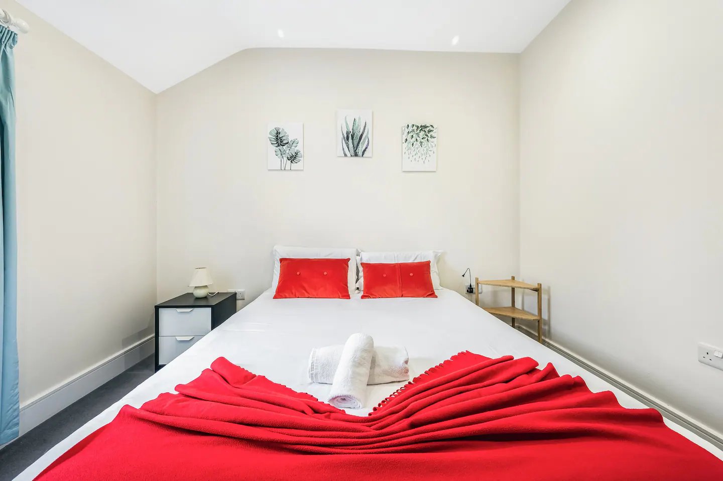 Spacious Elegant Apartment in Shepard's Bush - Pass the Keys in Flat 3, 137 Coningham Road W12 8BU - Property image 16 - VivreStays