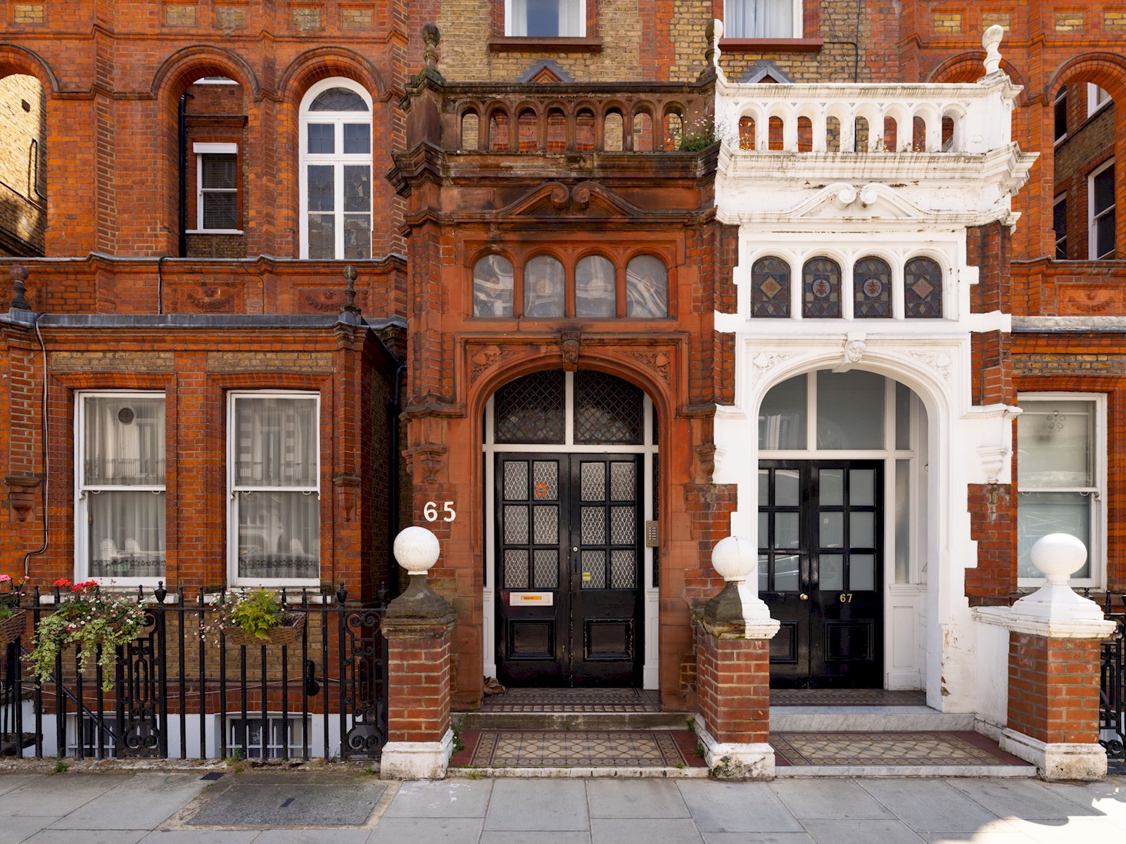 View Sophisticated Studio in South Kensington - Pass the Keys in Flat 4, 65 Harrington Gardens, London, SW7 4JZ SW7 4JZ Sophisticated Studio in South Kensington - Pass the Keys in Flat 4, 65 Harrington Gardens, London, SW7 4JZ SW7 4JZ - Property image 28 - VivreStays