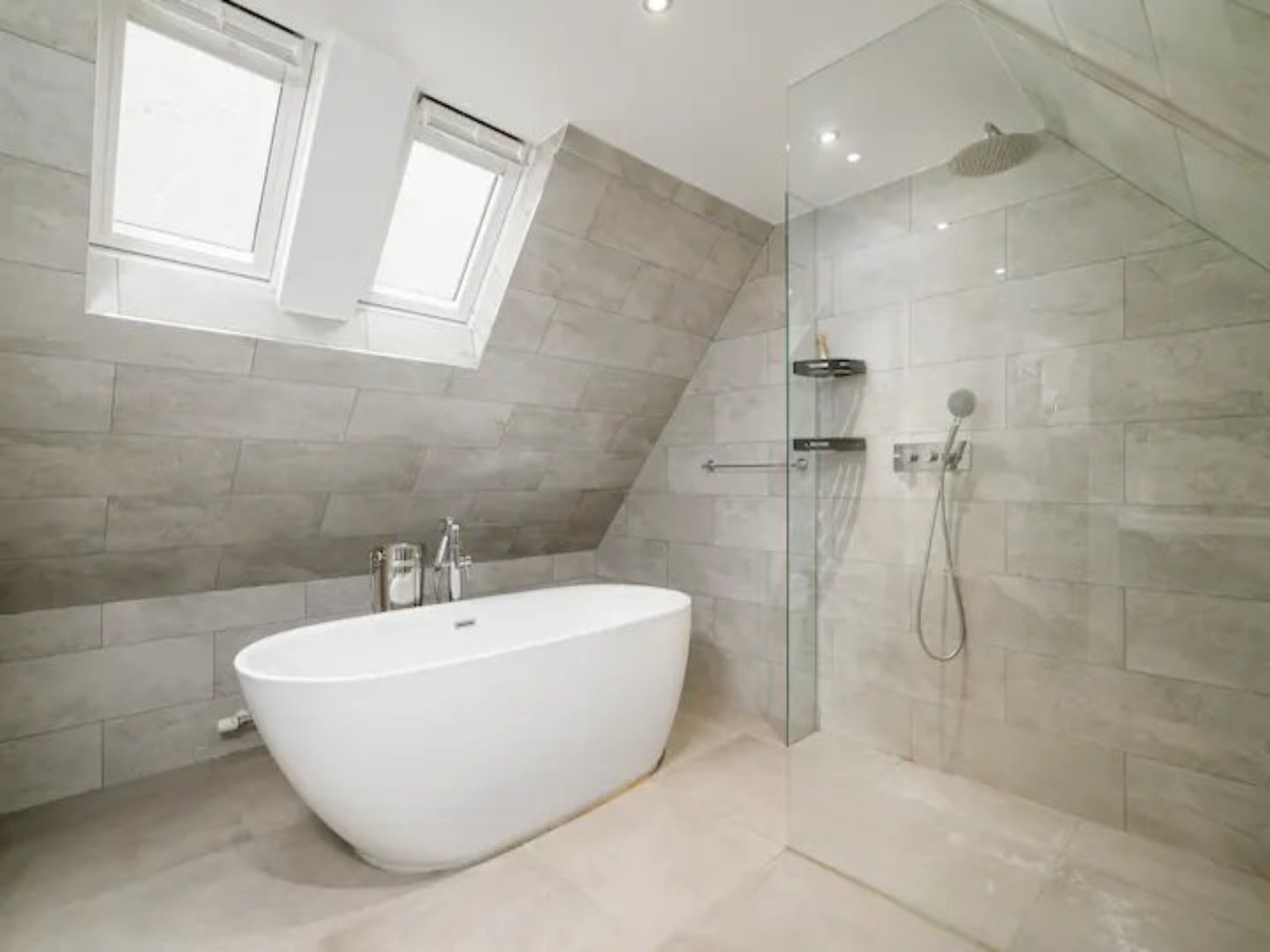Historic Ramsay Garden Apt With Balcony Views - Pass the Keys in 5/4 Ramsay Gardens, EH1 2NA EH1 2NA - Property image 80 - VivreStays
