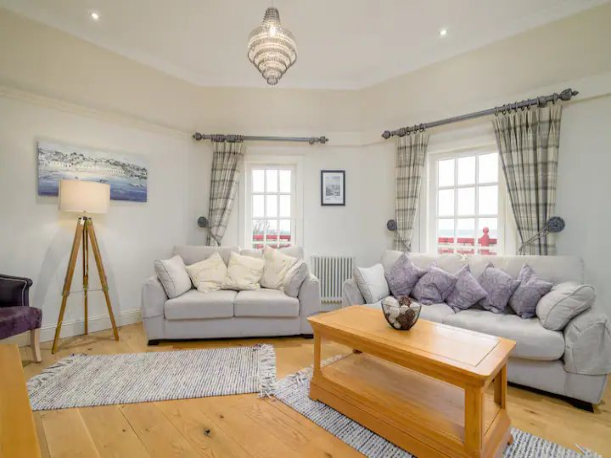 Historic Ramsay Garden Apt With Balcony Views - Pass the Keys in 5/4 Ramsay Gardens, EH1 2NA EH1 2NA - Property image 6 - VivreStays